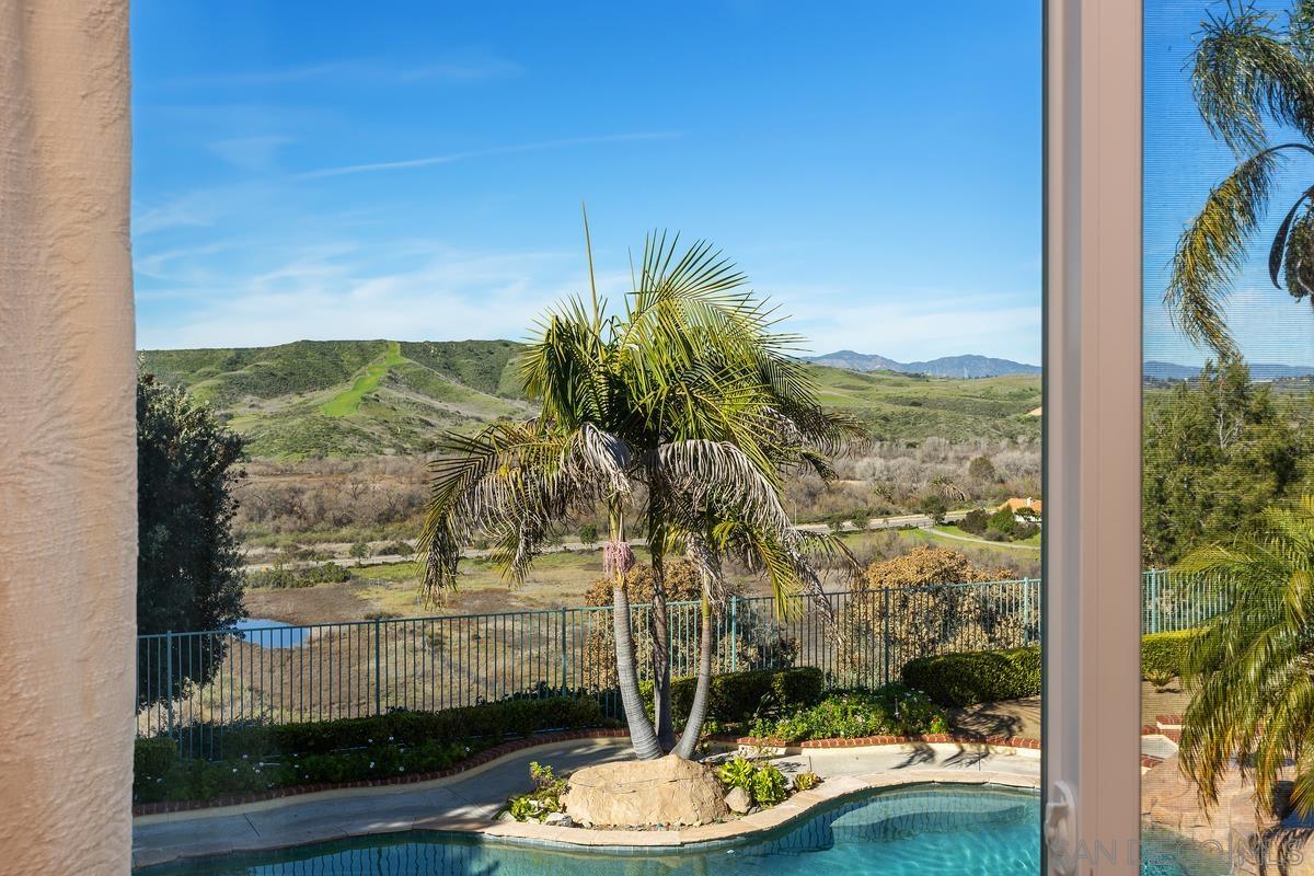 Detail Gallery Image 27 of 43 For 4863  Marblehead Bay Dr, Oceanside,  CA 92057 - 4 Beds | 3 Baths