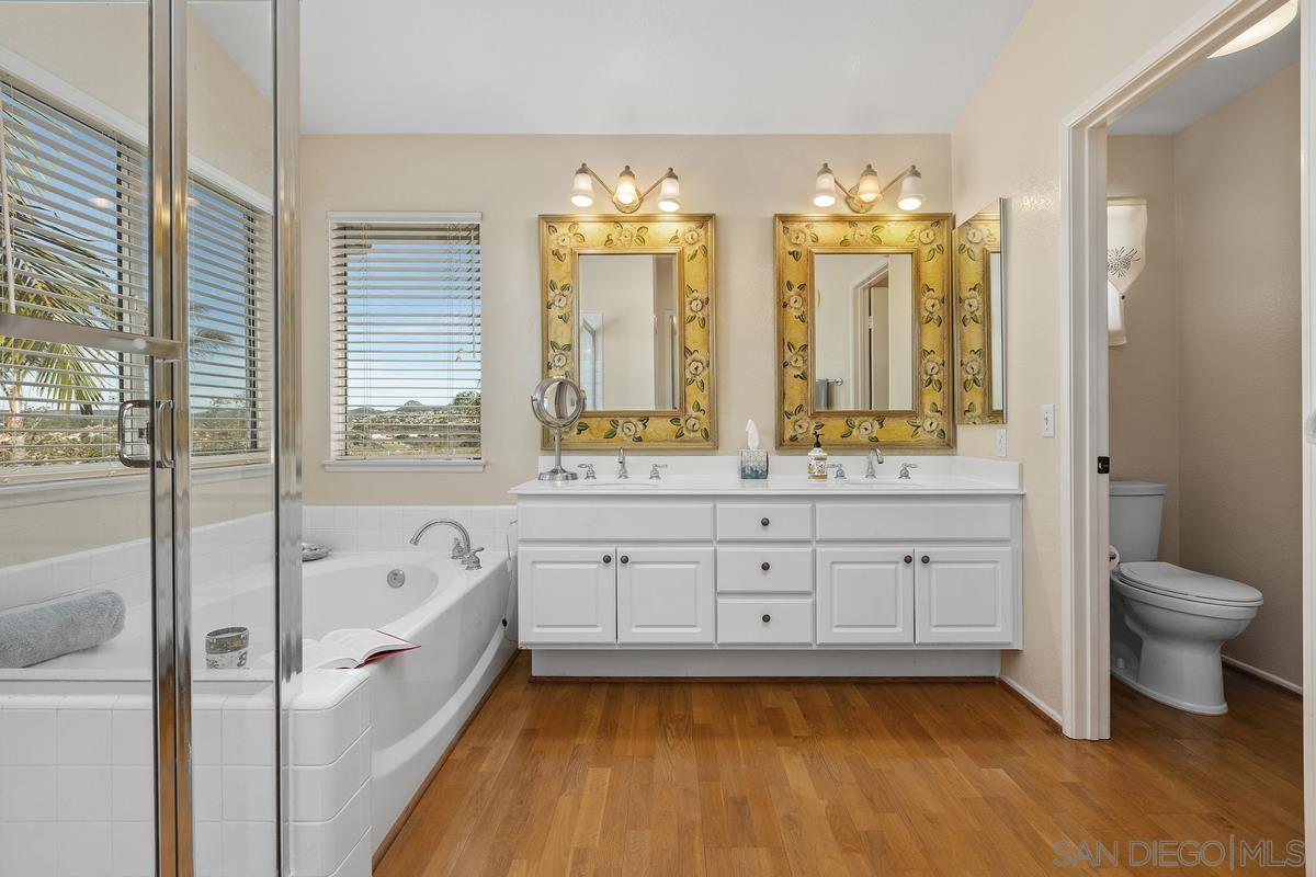 Detail Gallery Image 28 of 43 For 4863  Marblehead Bay Dr, Oceanside,  CA 92057 - 4 Beds | 3 Baths