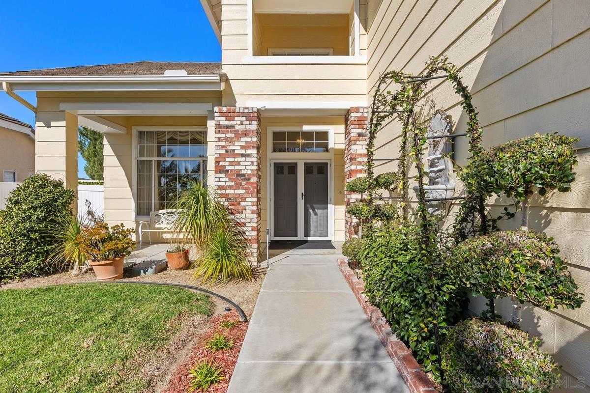 Detail Gallery Image 4 of 43 For 4863  Marblehead Bay Dr, Oceanside,  CA 92057 - 4 Beds | 3 Baths