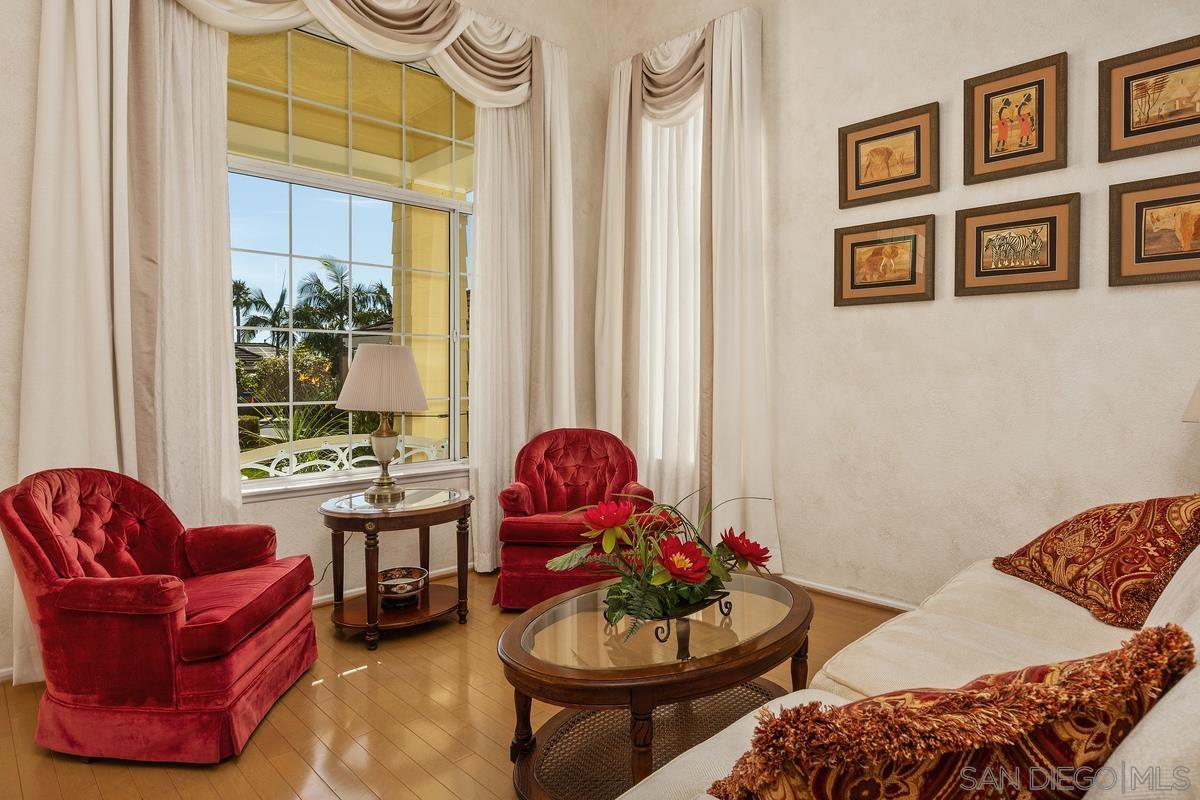 Detail Gallery Image 8 of 43 For 4863  Marblehead Bay Dr, Oceanside,  CA 92057 - 4 Beds | 3 Baths