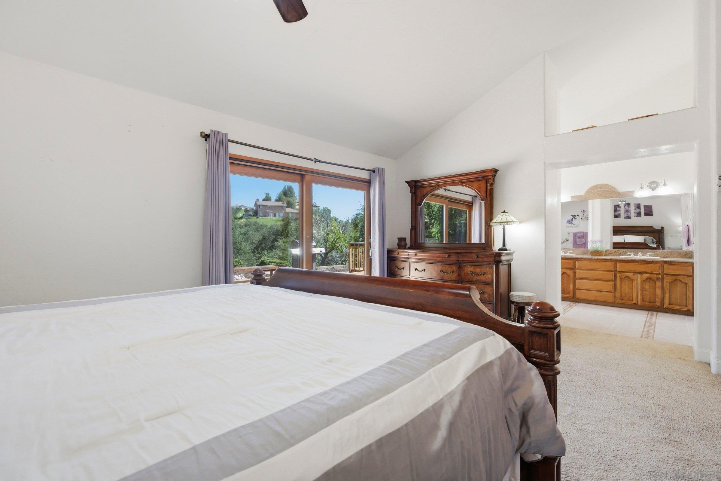 Detail Gallery Image 15 of 33 For 15927  Litten Way, Ramona,  CA 92065 - 4 Beds | 2 Baths