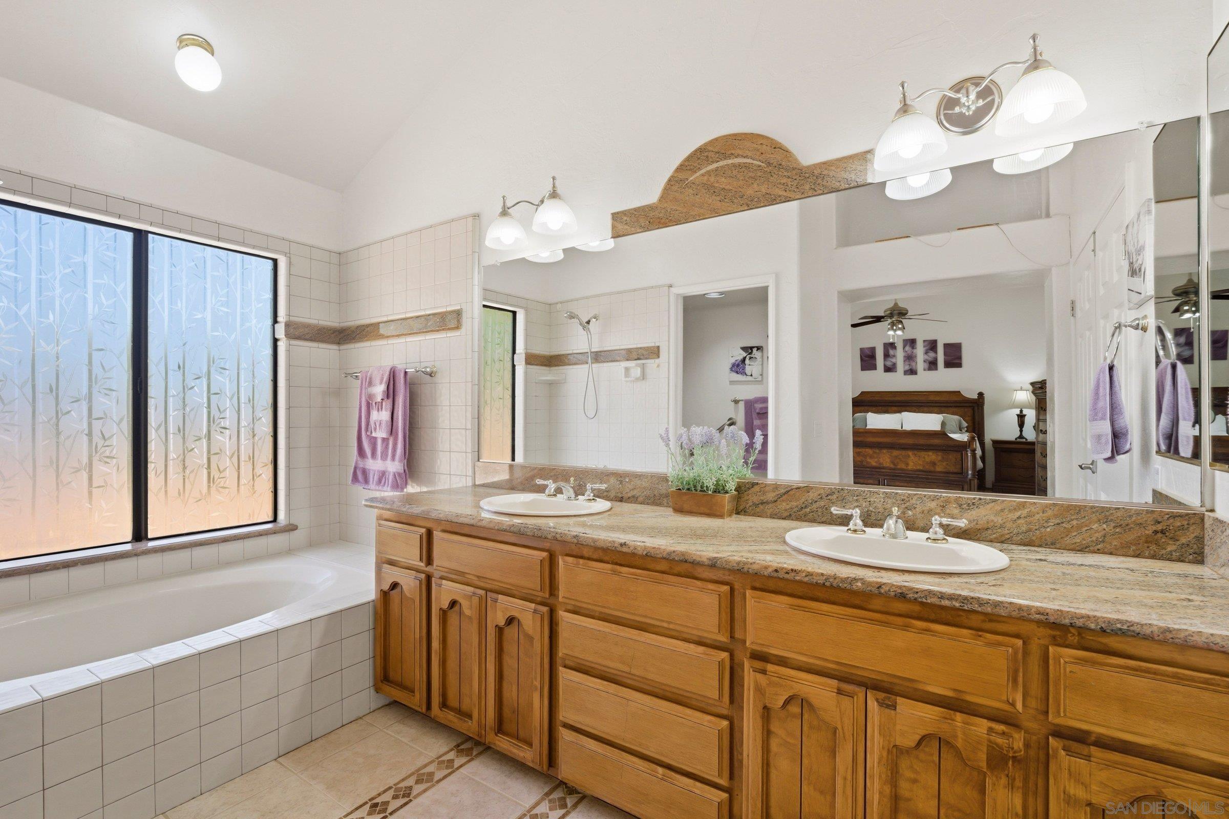 Detail Gallery Image 16 of 33 For 15927  Litten Way, Ramona,  CA 92065 - 4 Beds | 2 Baths
