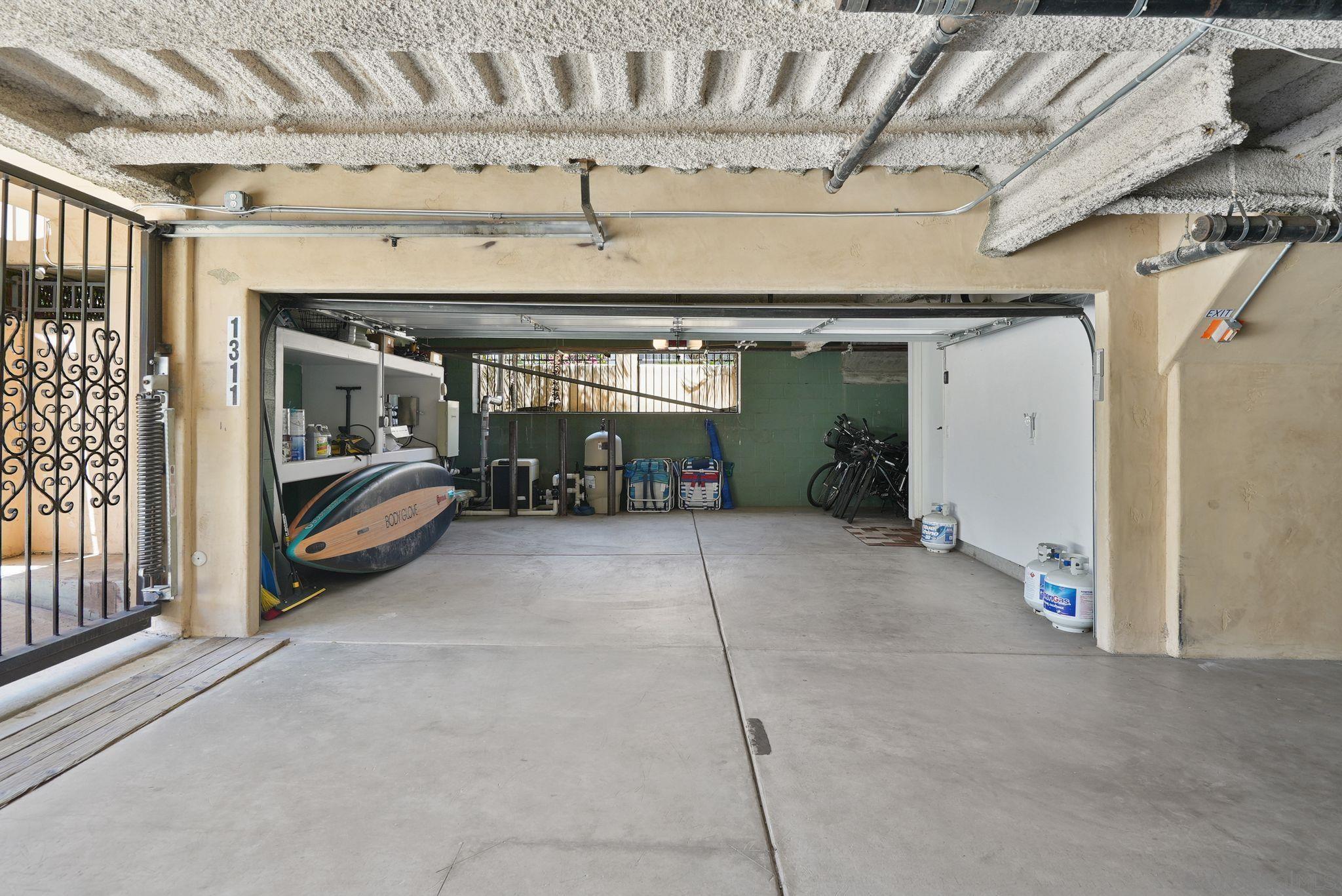 Detail Gallery Image 27 of 73 For 1311-15  Pacific Beach Dr, San Diego,  CA 92109 - – Beds | – Baths