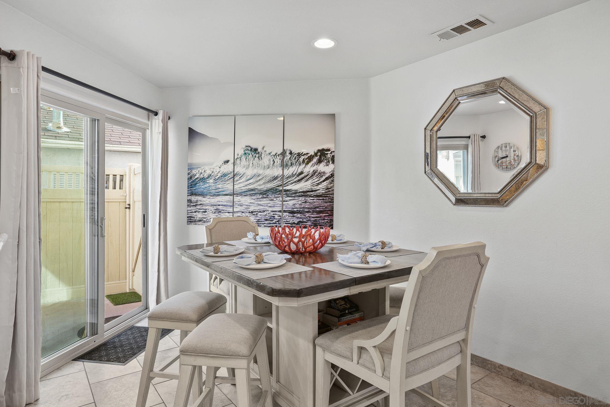 Detail Gallery Image 33 of 73 For 1311-15  Pacific Beach Dr, San Diego,  CA 92109 - – Beds | – Baths