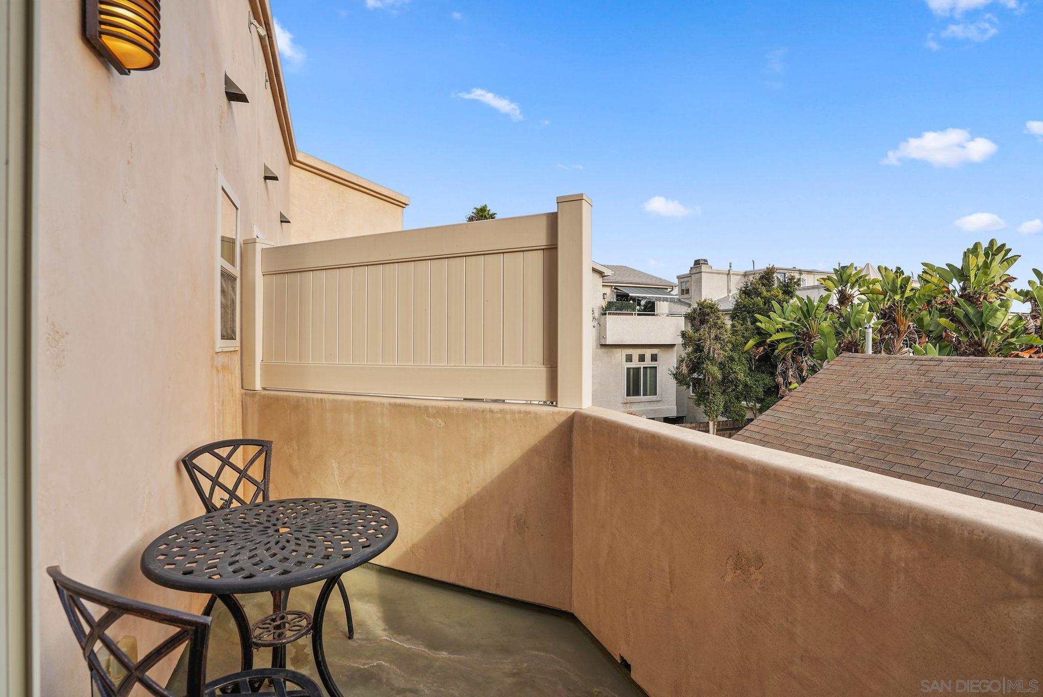 Detail Gallery Image 40 of 73 For 1311-15  Pacific Beach Dr, San Diego,  CA 92109 - – Beds | – Baths