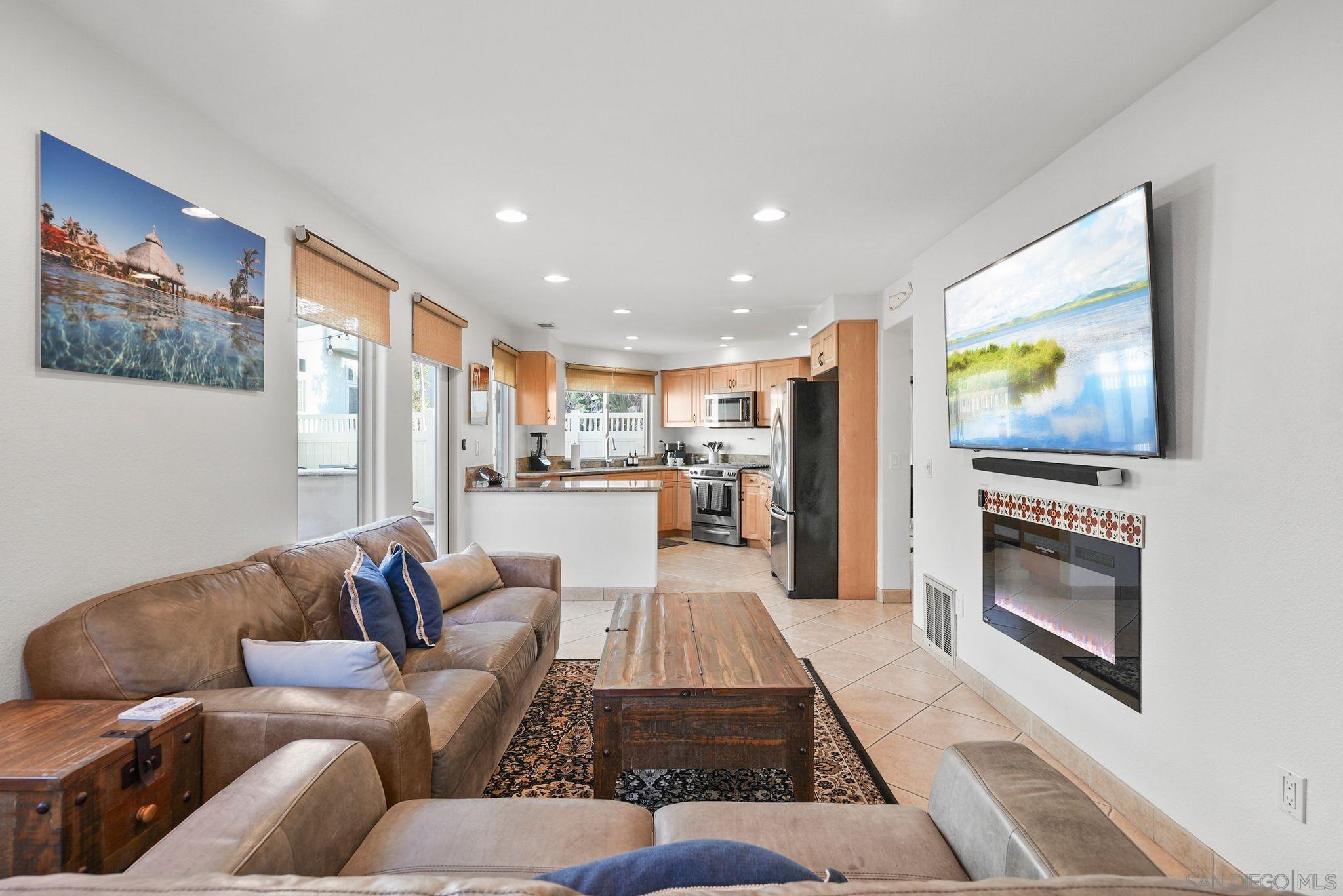 Detail Gallery Image 52 of 73 For 1311-15  Pacific Beach Dr, San Diego,  CA 92109 - – Beds | – Baths