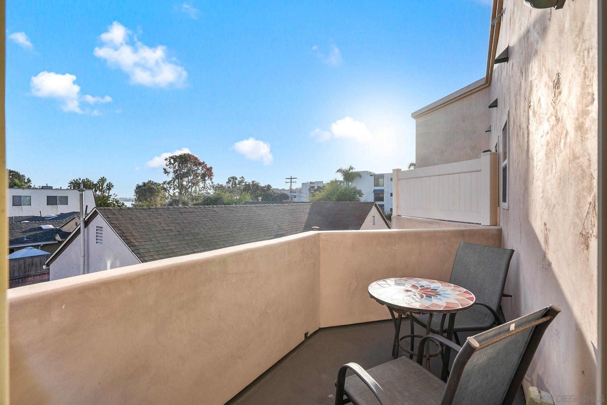 Detail Gallery Image 60 of 73 For 1311-15  Pacific Beach Dr, San Diego,  CA 92109 - – Beds | – Baths