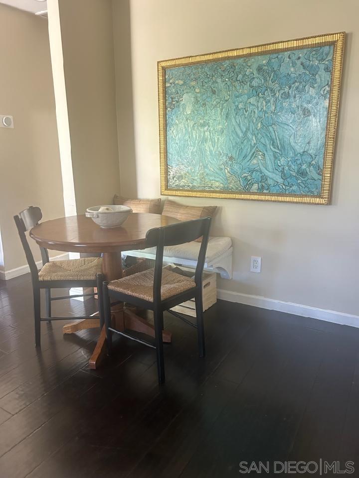 Detail Gallery Image 14 of 19 For 357  Winsome Pl, Encinitas,  CA 92024 - 3 Beds | 2 Baths