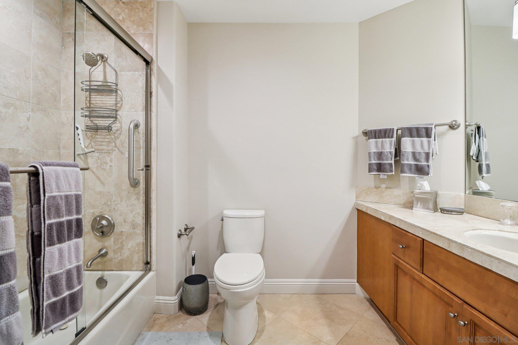 Detail Gallery Image 36 of 61 For 464  Prospect  101, La Jolla,  CA 92037 - 2 Beds | 2/1 Baths
