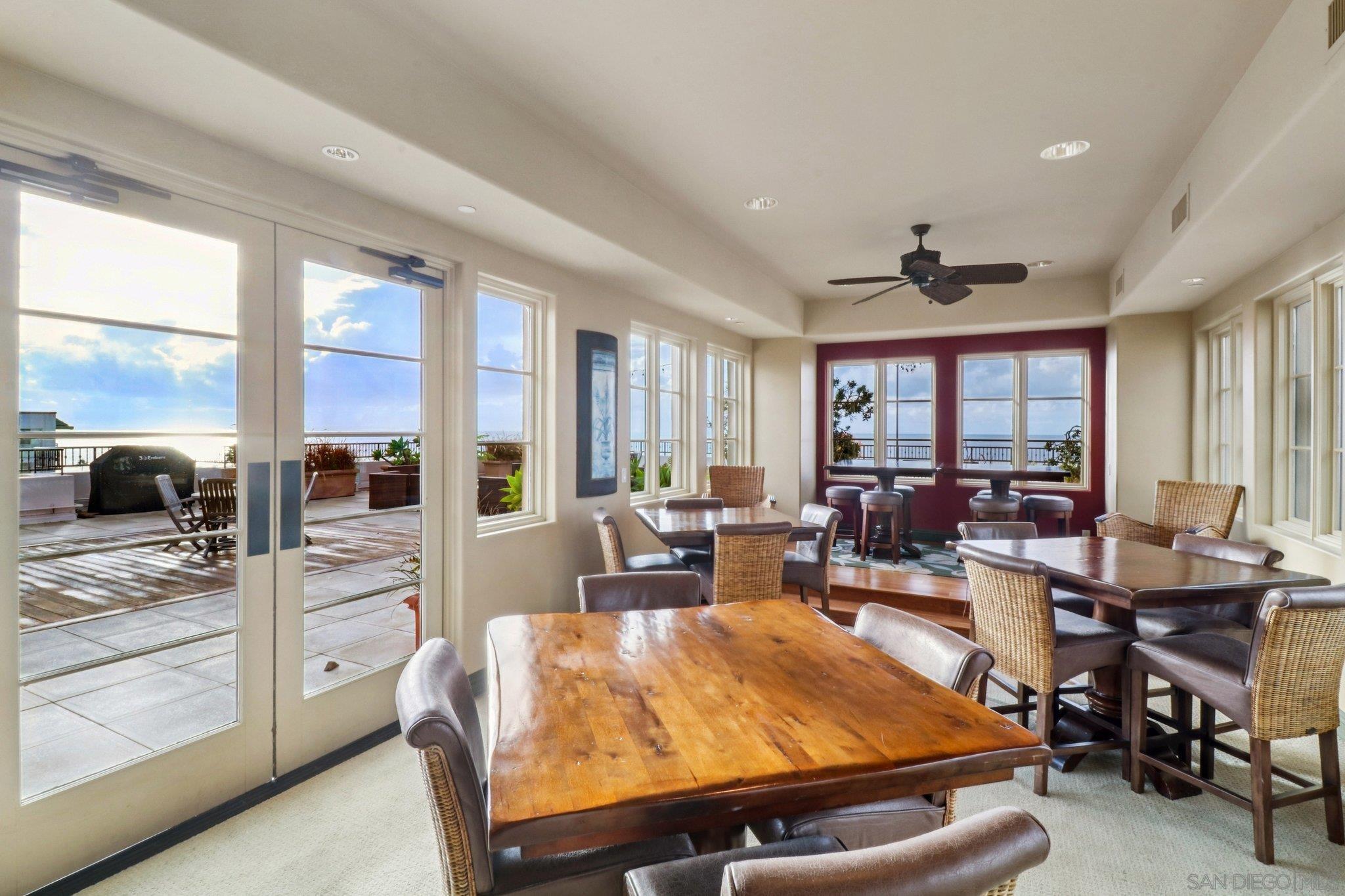 Detail Gallery Image 44 of 61 For 464  Prospect  101, La Jolla,  CA 92037 - 2 Beds | 2/1 Baths