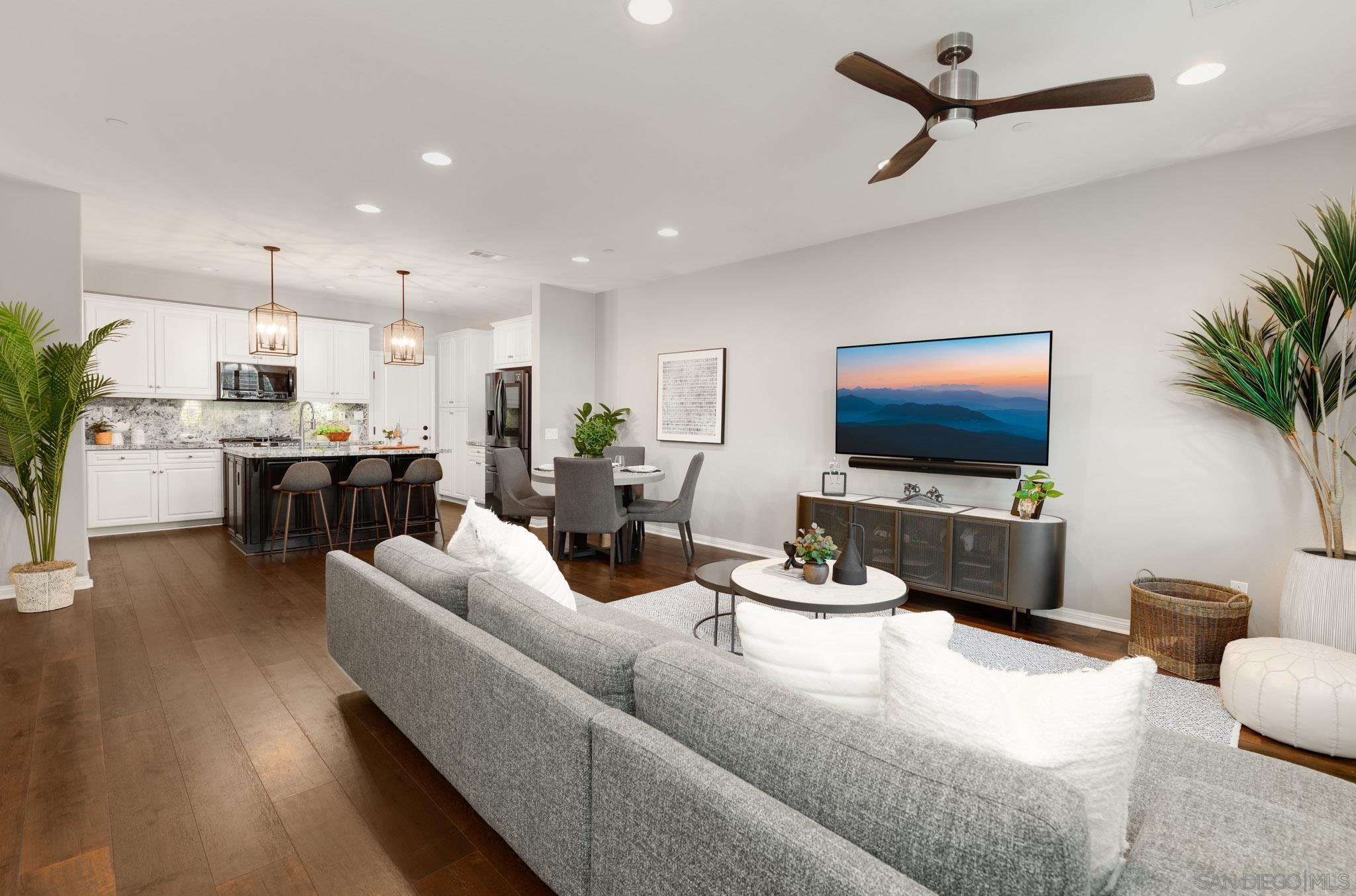 Front Image Thumbnail for SD260006084