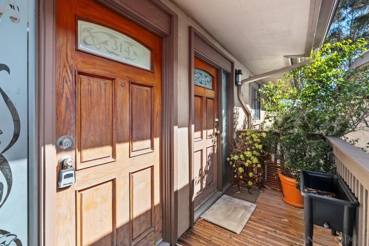 Detail Gallery Image 4 of 48 For 8860  Villa La Jolla  #314,  La Jolla,  CA 92037 - 2 Beds | 2 Baths