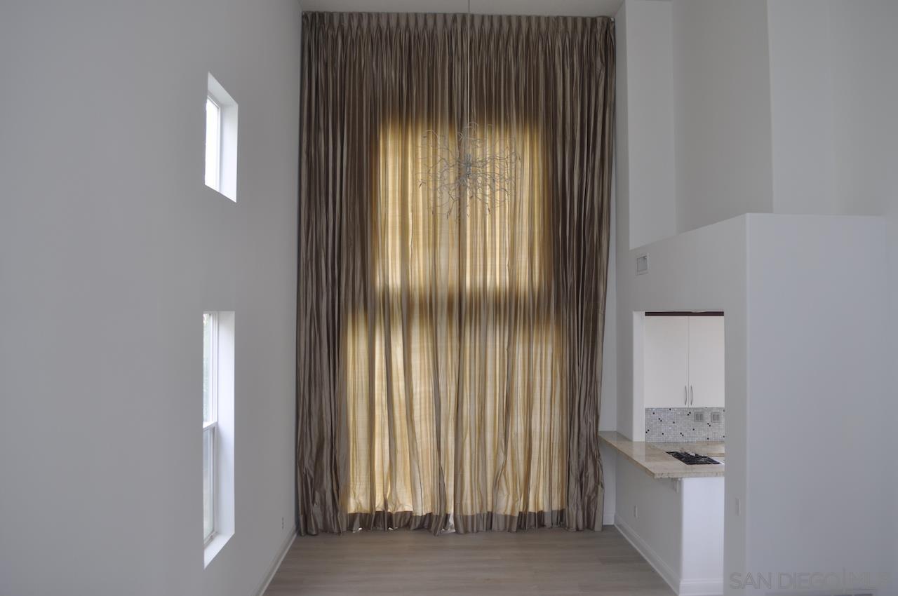 Detail Gallery Image 24 of 26 For 6135  Glenchester Row, La Jolla,  CA 92037 - 4 Beds | 2/1 Baths