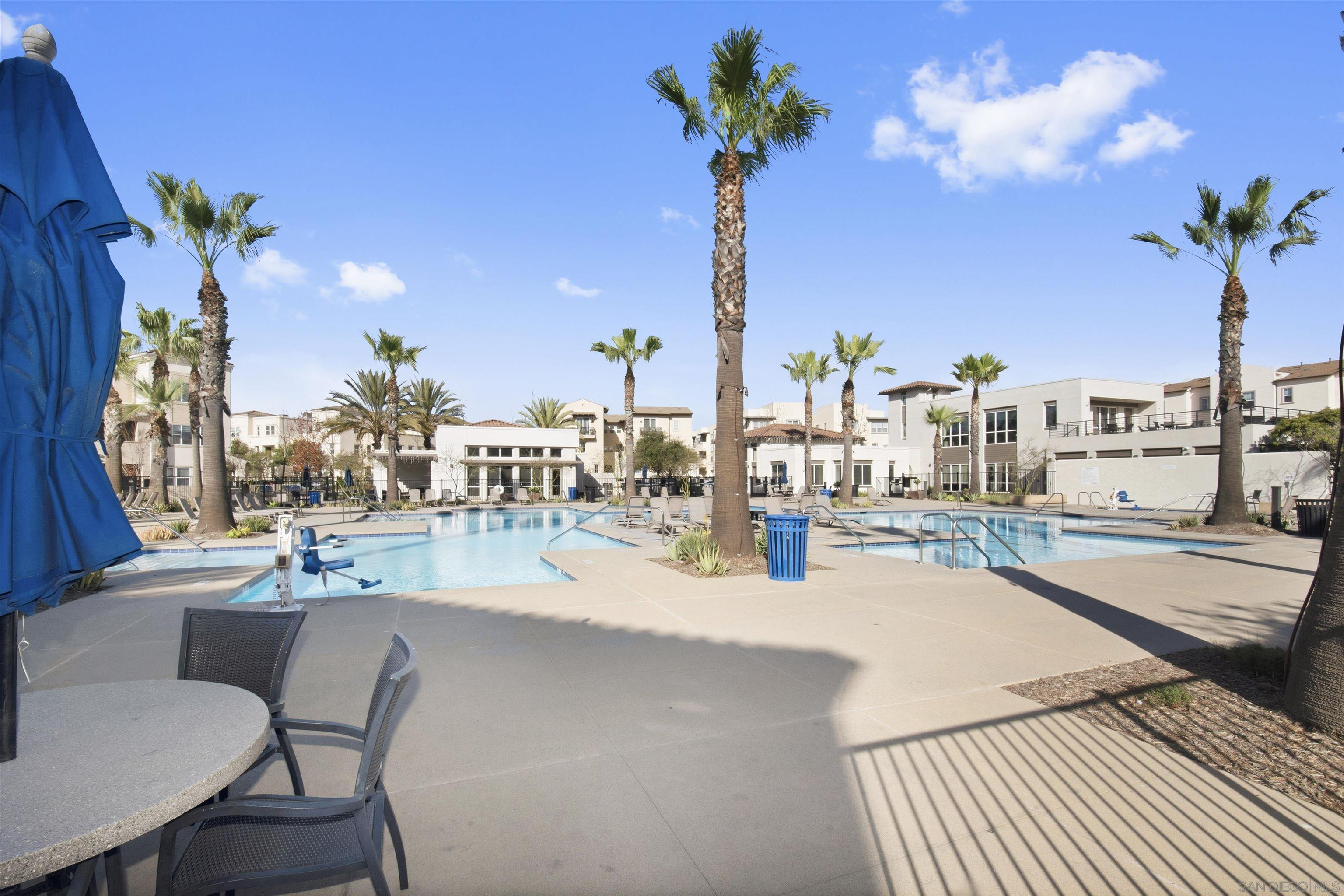 Detail Gallery Image 33 of 44 For 5230  Calle Rockfish  #99,  San Diego,  CA 92154 - 3 Beds | 2/1 Baths