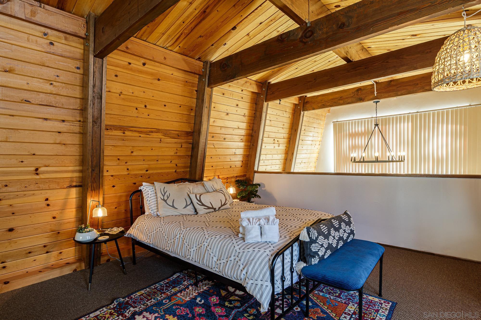 Detail Gallery Image 14 of 36 For 777  Iris Dr, Big Bear Lake,  CA 92315 - 2 Beds | 1 Baths