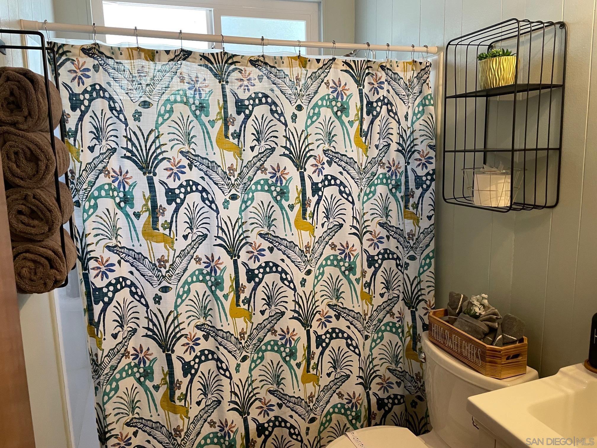 Detail Gallery Image 21 of 36 For 777  Iris Dr, Big Bear Lake,  CA 92315 - 2 Beds | 1 Baths