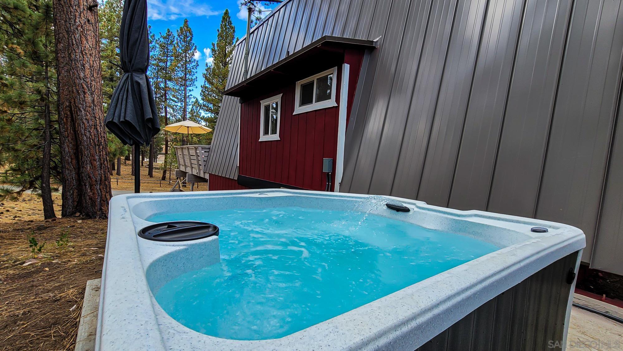 Detail Gallery Image 25 of 36 For 777  Iris Dr, Big Bear Lake,  CA 92315 - 2 Beds | 1 Baths