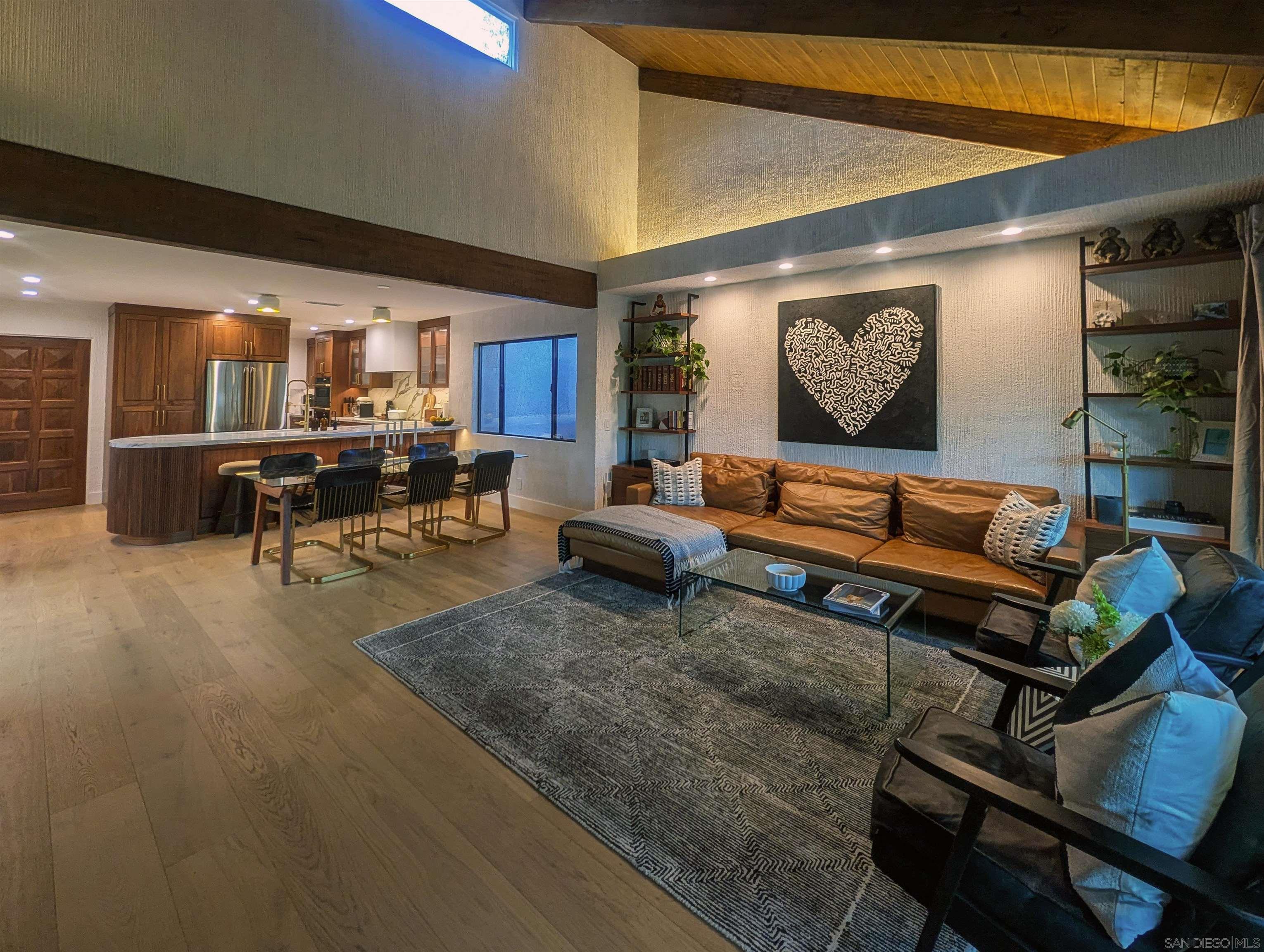 Front Image Thumbnail for SD260006099