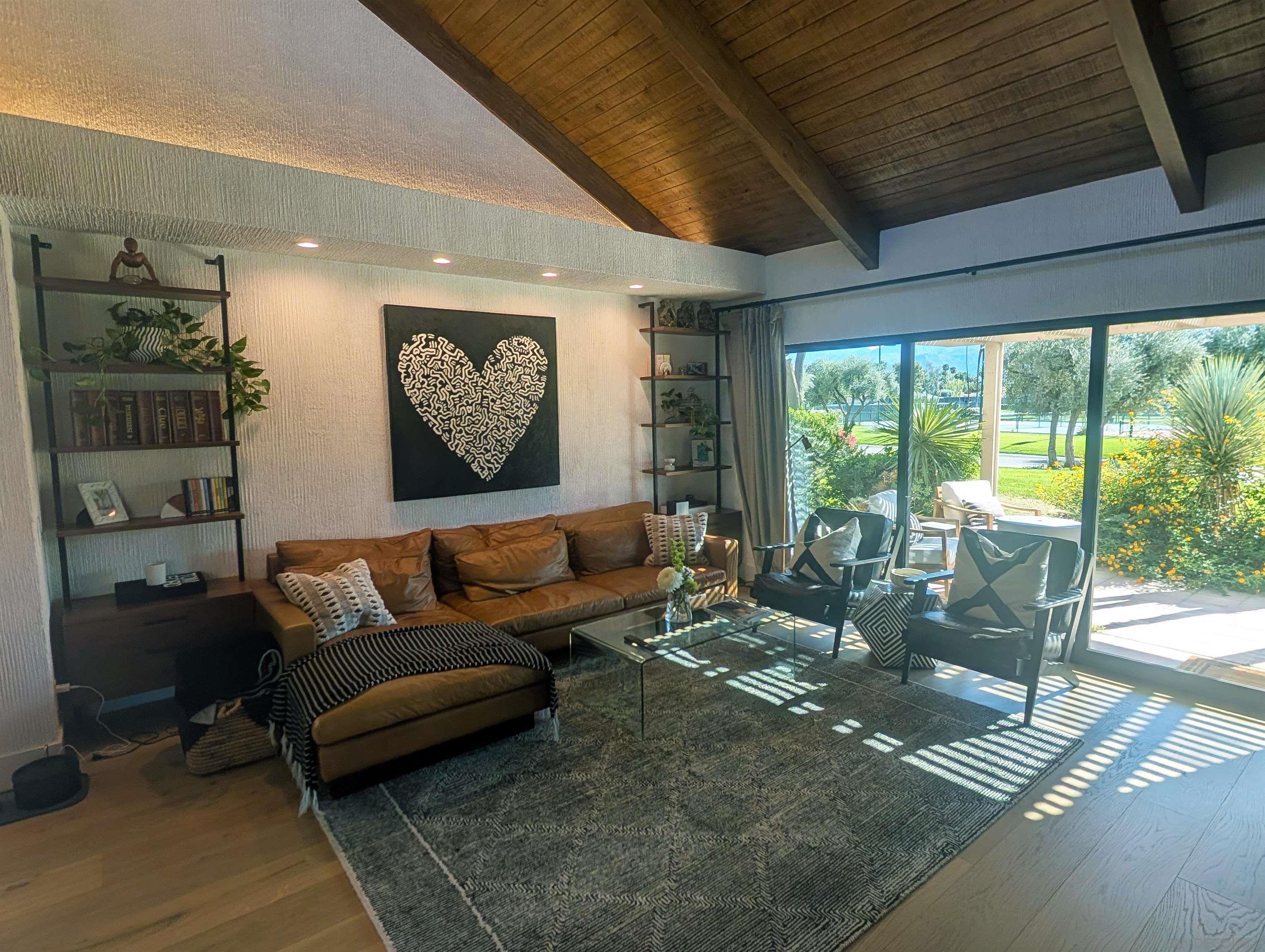 Detail Gallery Image 2 of 30 For 359  Wimbledon Drive, Rancho Mirage,  CA 92270 - 2 Beds | 2 Baths