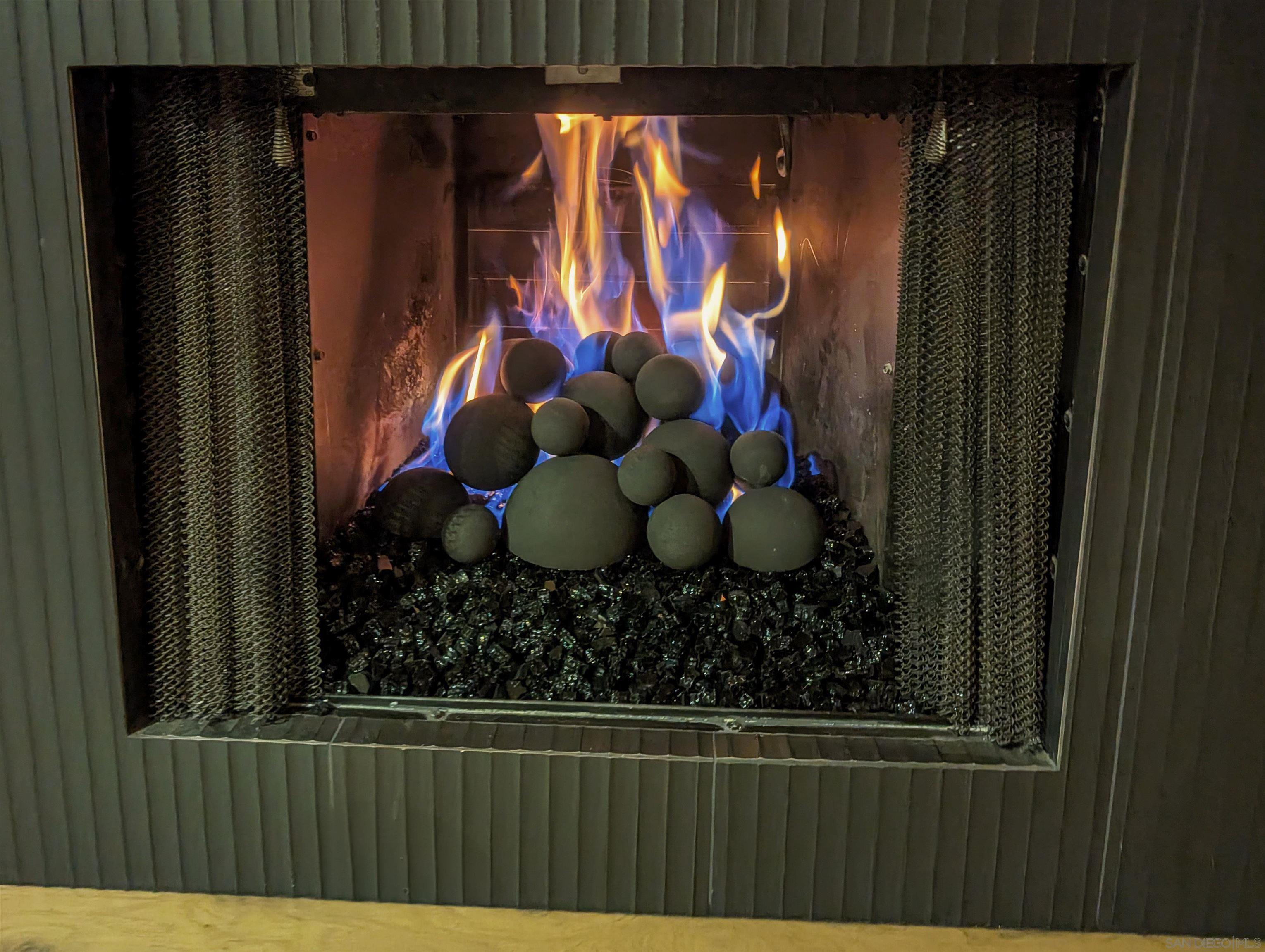 Detail Gallery Image 9 of 49 For 359  Wimbledon Drive, Rancho Mirage,  CA 92270 - 2 Beds | 2 Baths