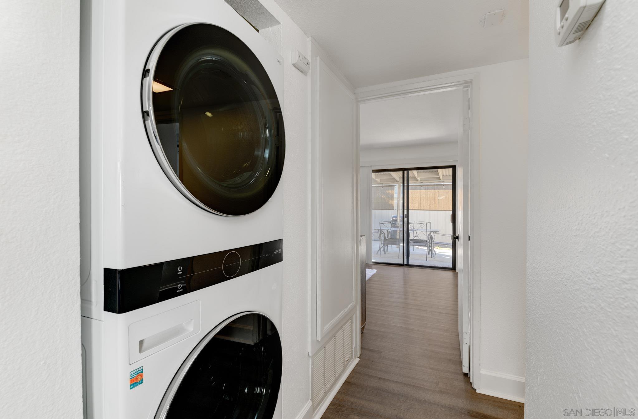 Detail Gallery Image 11 of 28 For 12650  Lakeshore Dr  #149,  Lakeside,  CA 92040 - 2 Beds | 2 Baths