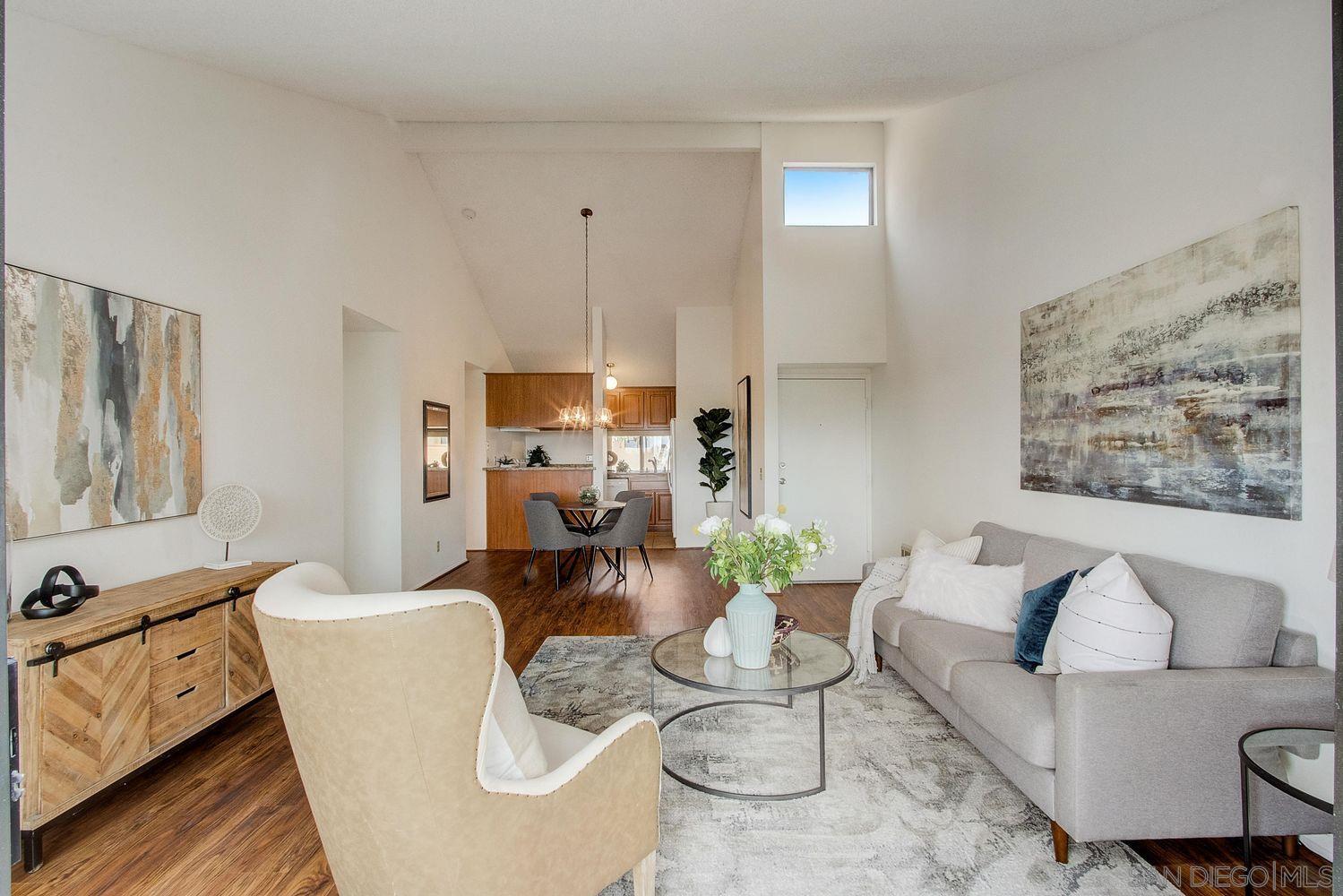 Front Image Thumbnail for SD260006105