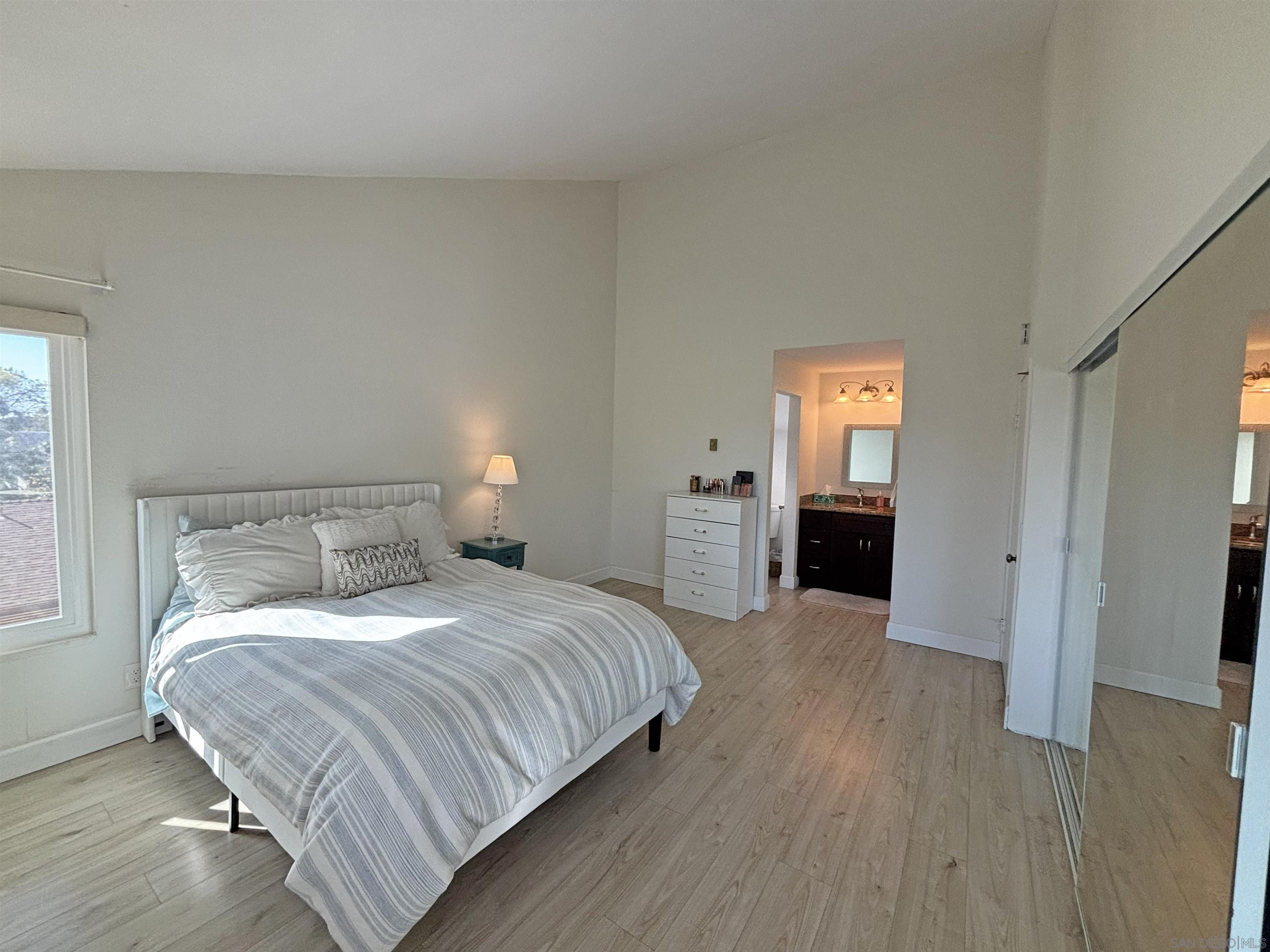 Detail Gallery Image 11 of 19 For 6188  Agee St  #232,  San Diego,  CA 92122 - 2 Beds | 1/1 Baths