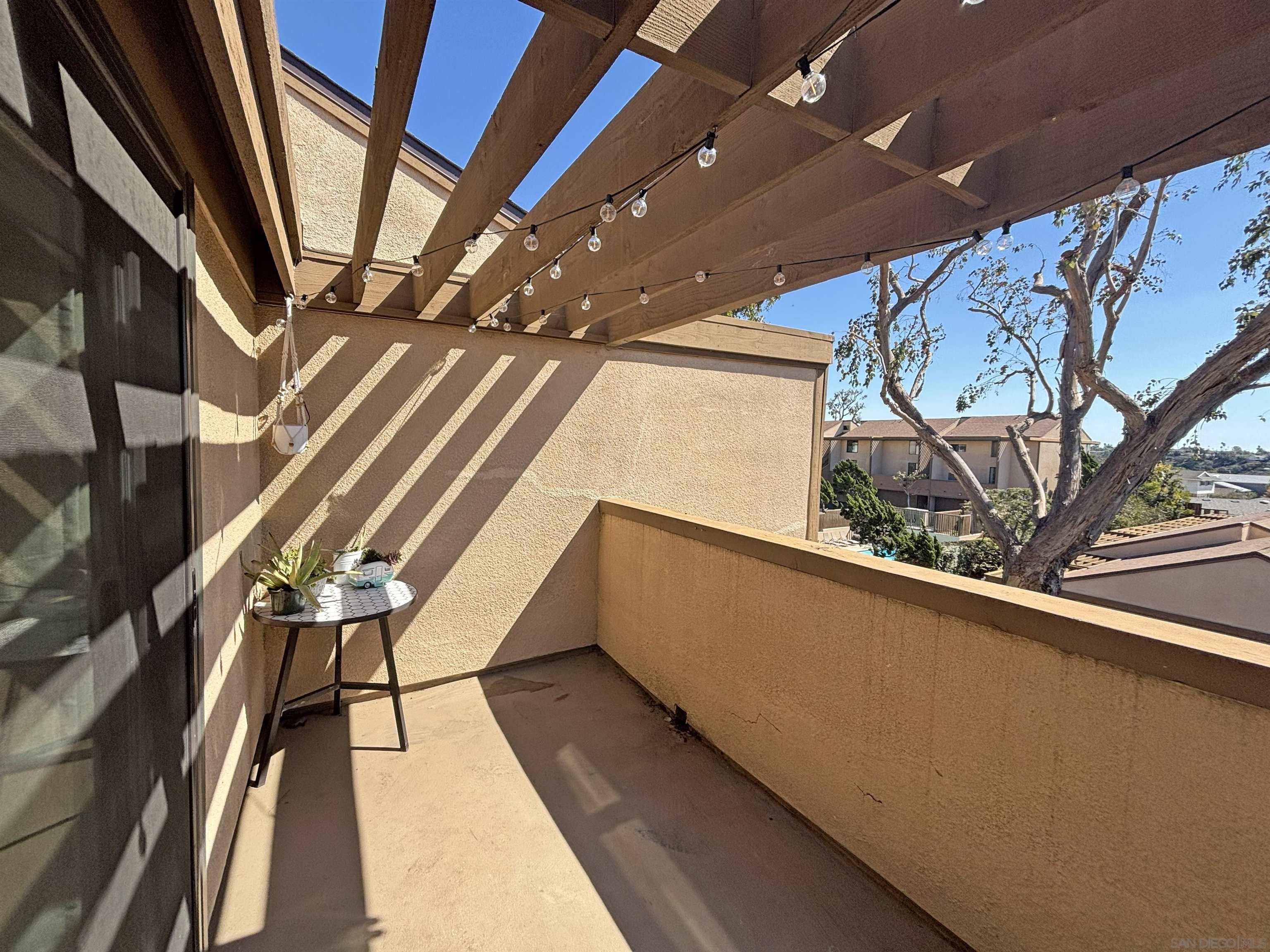 Detail Gallery Image 4 of 19 For 6188  Agee St  #232,  San Diego,  CA 92122 - 2 Beds | 1/1 Baths