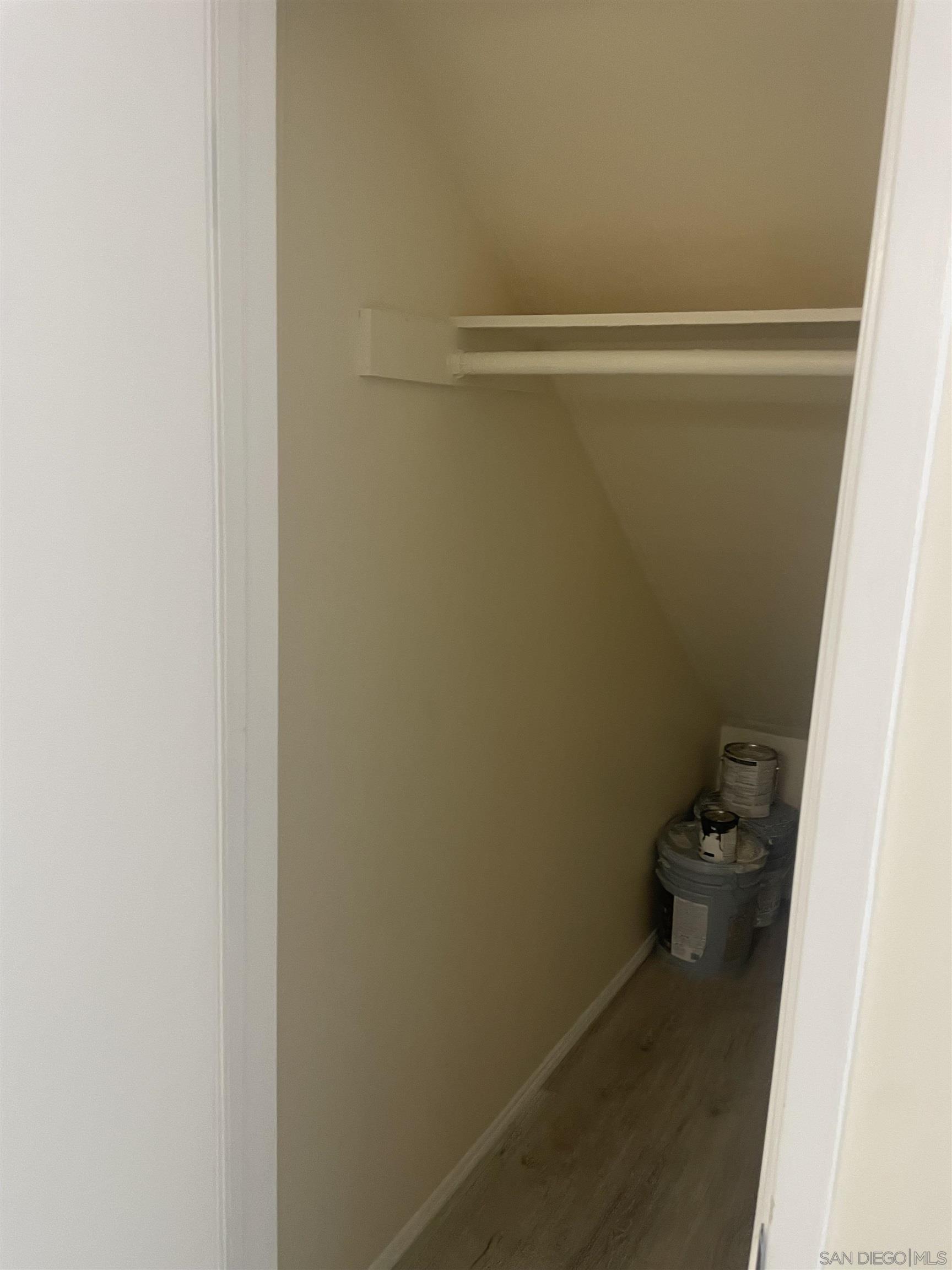 Detail Gallery Image 12 of 23 For 3282  Berger Avenue  #UNIT D5,  San Diego,  CA 92123 - 2 Beds | 1/1 Baths