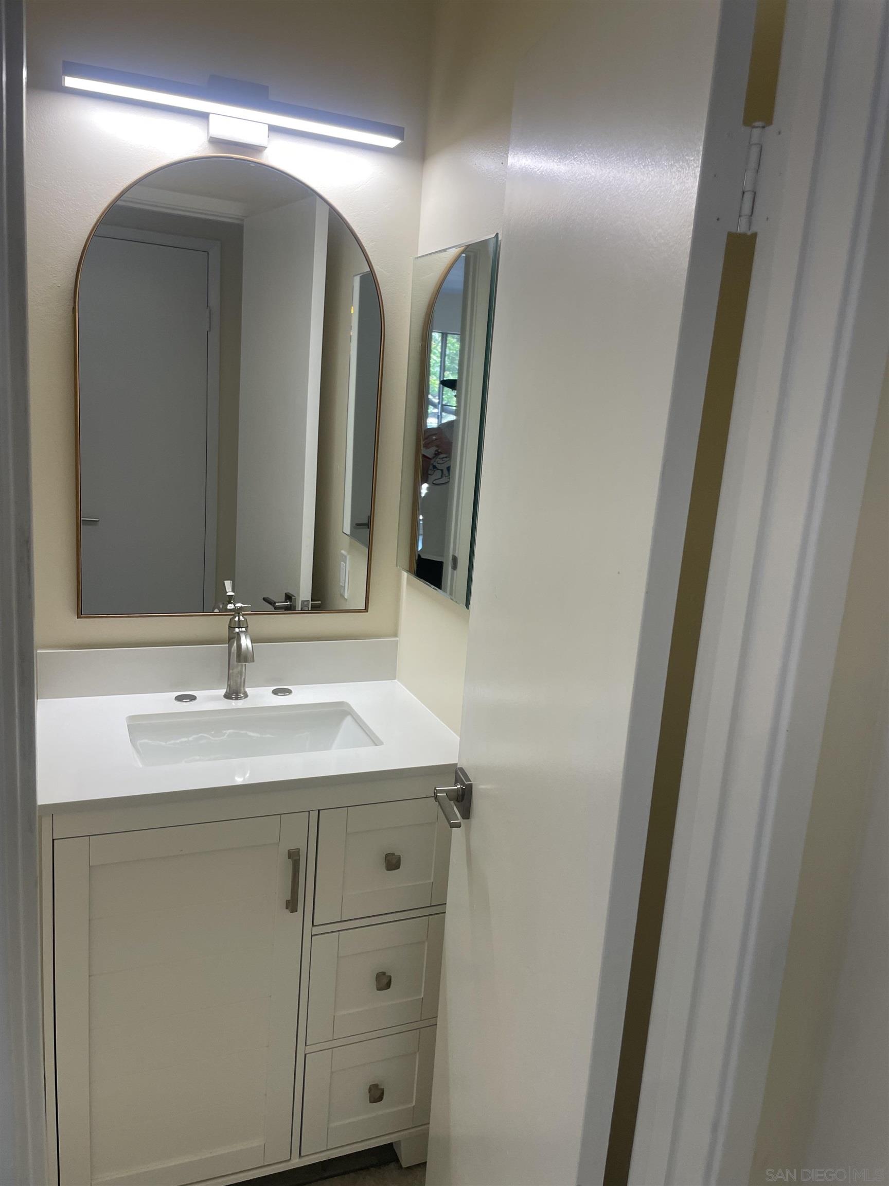 Detail Gallery Image 14 of 23 For 3282  Berger Avenue  #UNIT D5,  San Diego,  CA 92123 - 2 Beds | 1/1 Baths