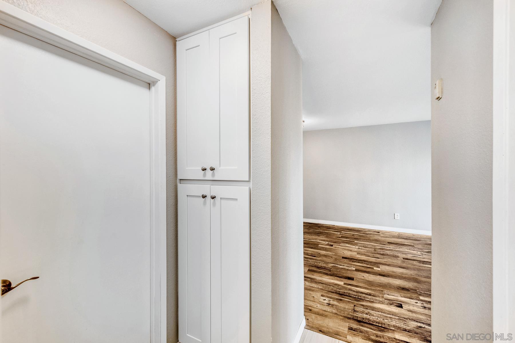 Detail Gallery Image 21 of 28 For 8308  Regents Rd  1h,  San Diego,  CA 92122 - 2 Beds | 1 Baths