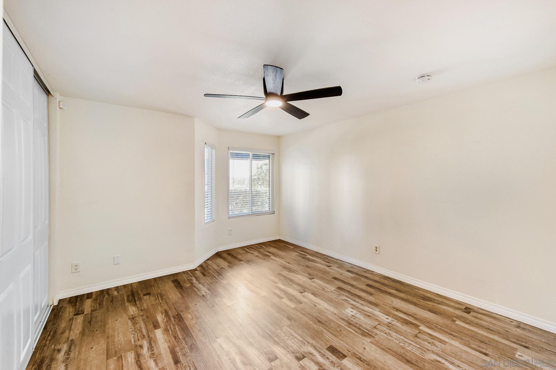 Detail Gallery Image 8 of 28 For 8308  Regents Rd  1h,  San Diego,  CA 92122 - 2 Beds | 1 Baths