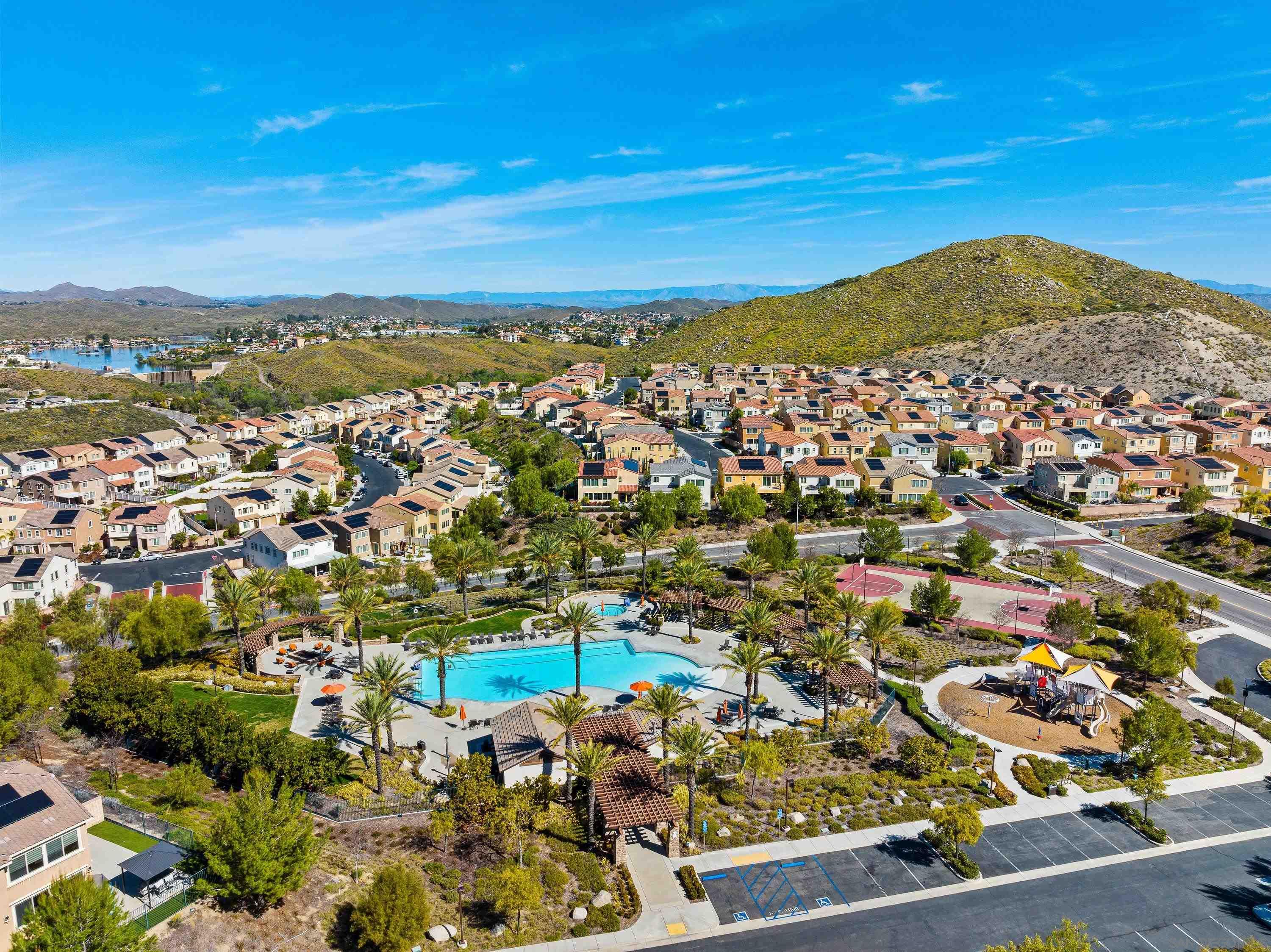 Detail Gallery Image 50 of 57 For 24060  Raptor Way, Lake Elsinore,  CA 92532 - 4 Beds | 2/1 Baths