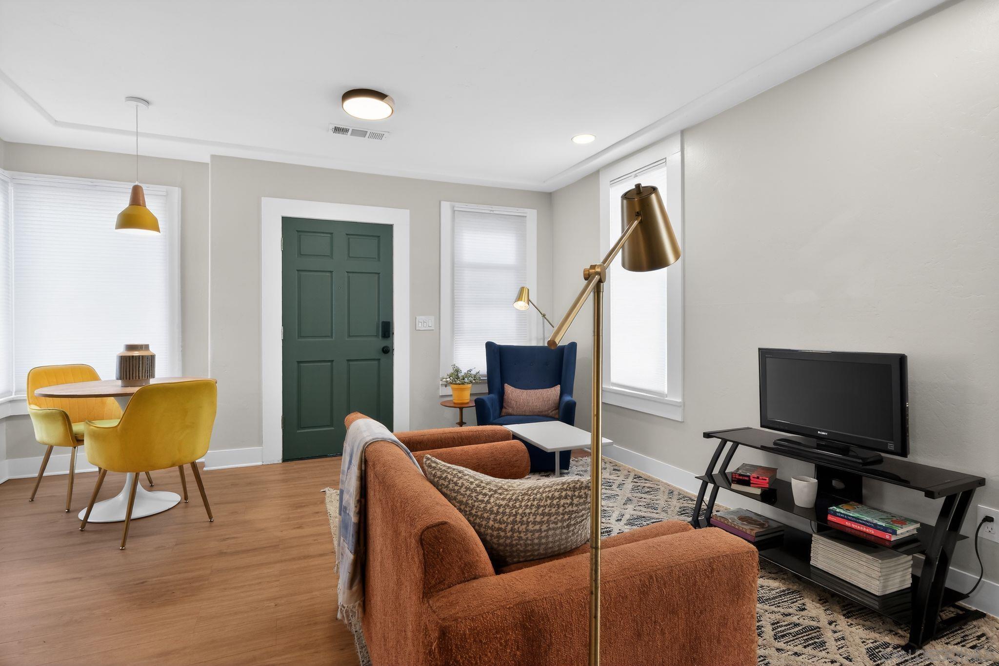 Detail Gallery Image 8 of 20 For 639  19th St., San Diego,  CA 92102 - 2 Beds | 1 Baths