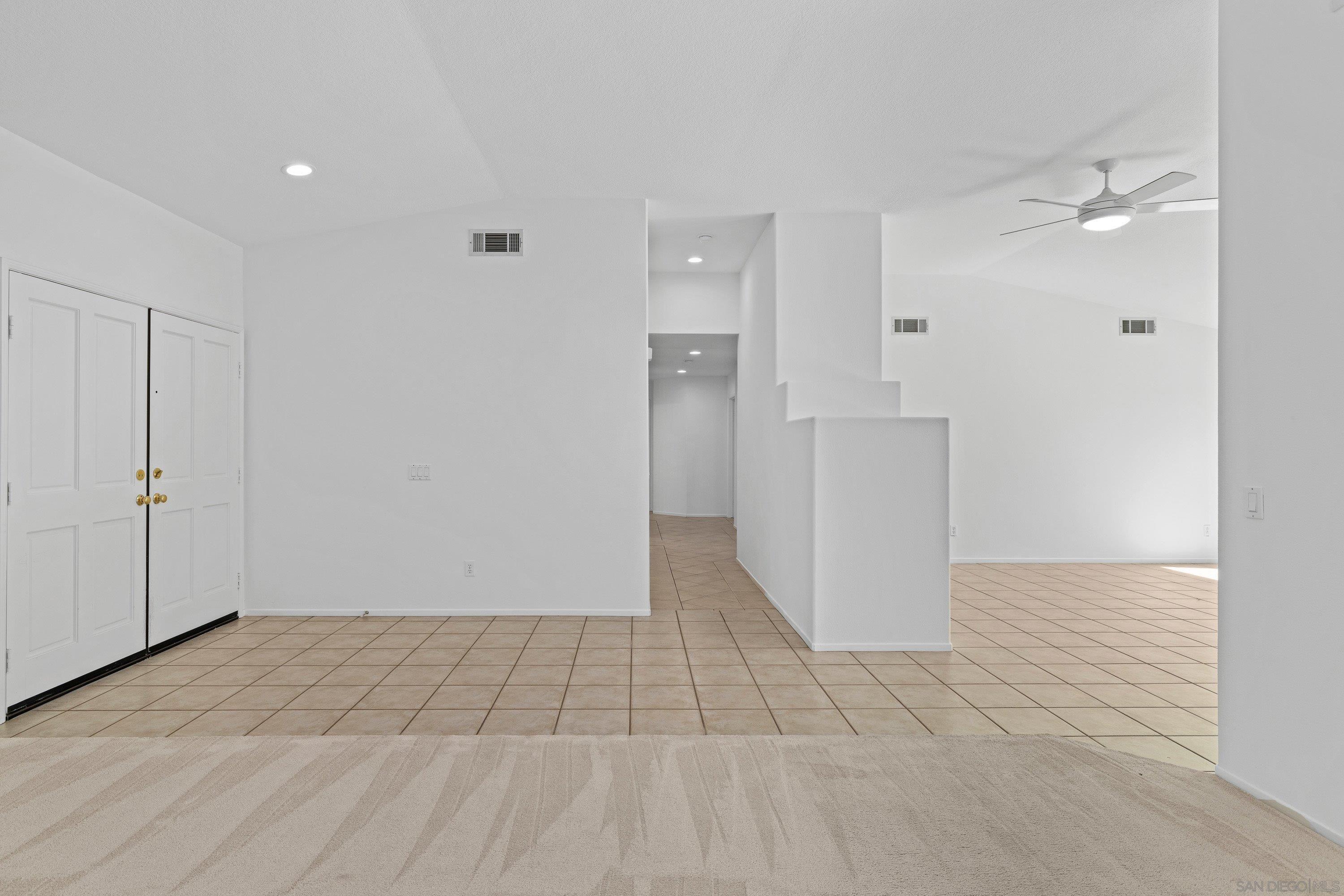 Detail Gallery Image 7 of 46 For 5761  Spur Ave, Oceanside,  CA 92057 - 4 Beds | 2 Baths