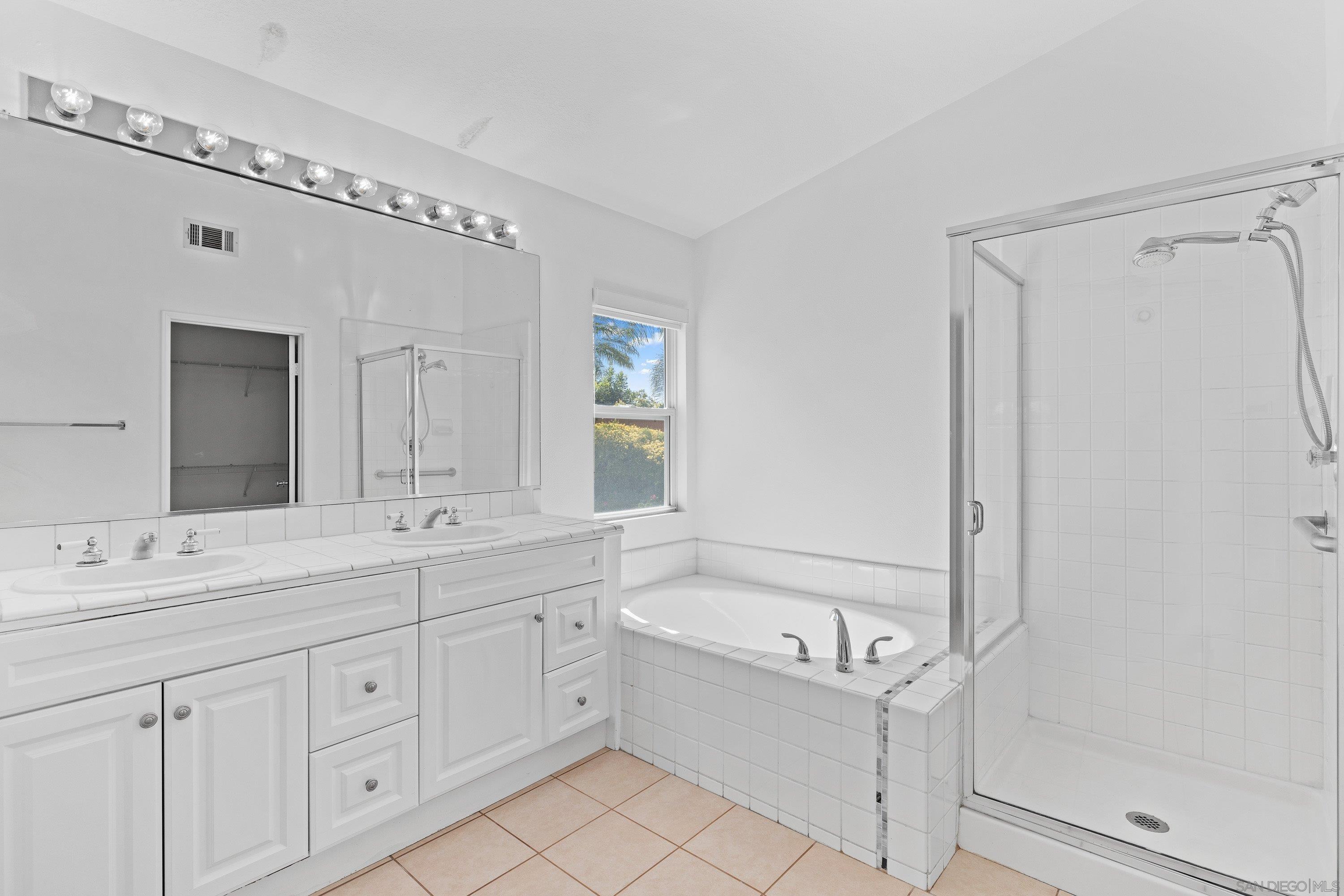Detail Gallery Image 20 of 46 For 5761  Spur Ave, Oceanside,  CA 92057 - 4 Beds | 2 Baths