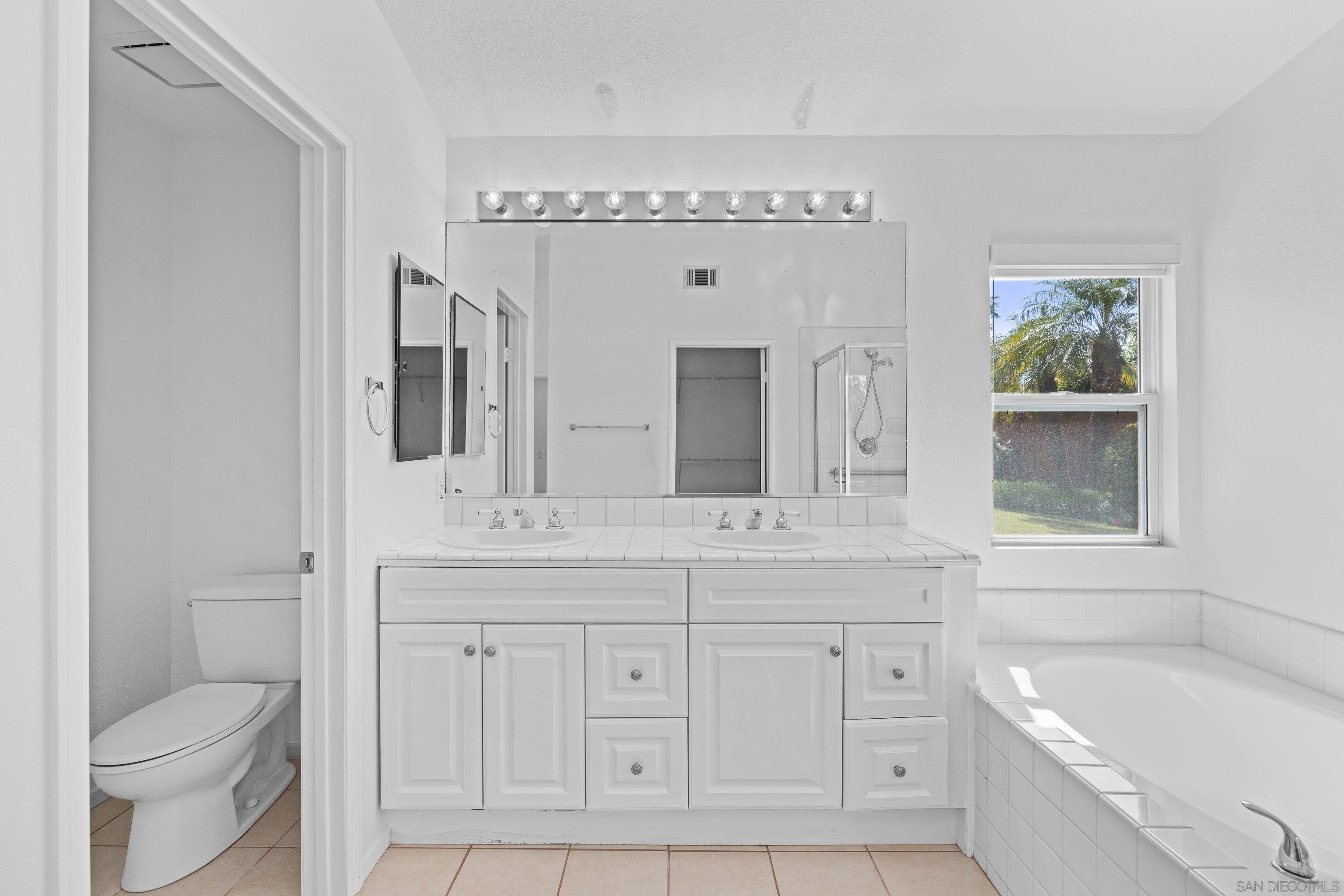 Detail Gallery Image 21 of 46 For 5761  Spur Ave, Oceanside,  CA 92057 - 4 Beds | 2 Baths