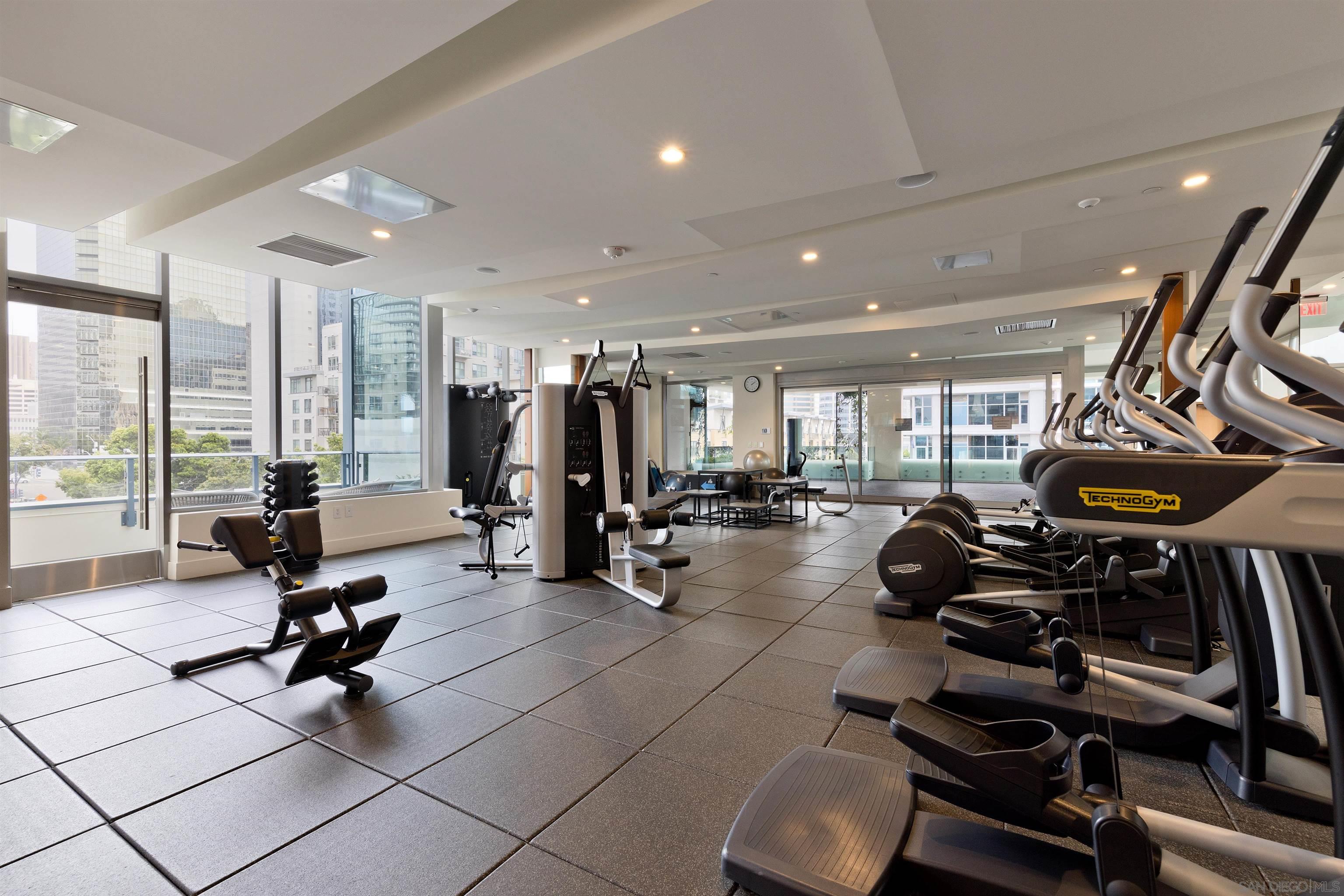 Detail Gallery Image 46 of 48 For 1388  Kettner Blvd  #1706,  San Diego,  CA 92101 - 2 Beds | 2 Baths