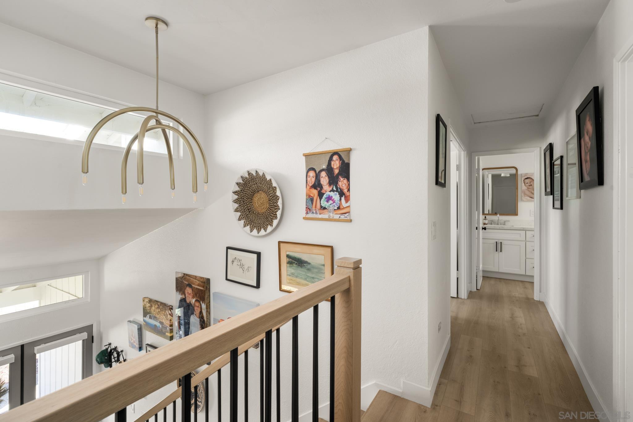 Detail Gallery Image 13 of 36 For 2927  Levante St, Carlsbad,  CA 92009 - 4 Beds | 2/1 Baths