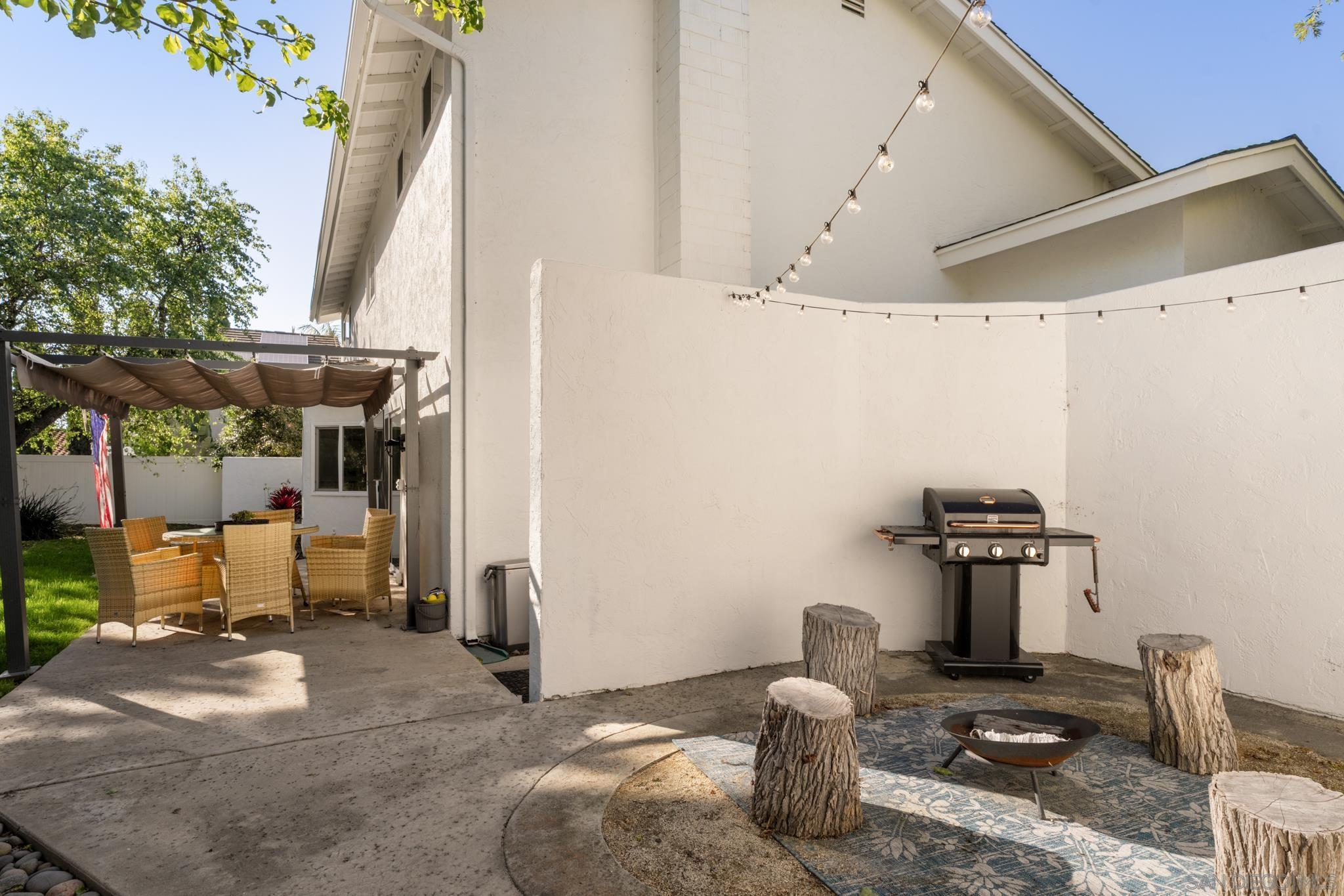 Detail Gallery Image 26 of 36 For 2927  Levante St, Carlsbad,  CA 92009 - 4 Beds | 2/1 Baths