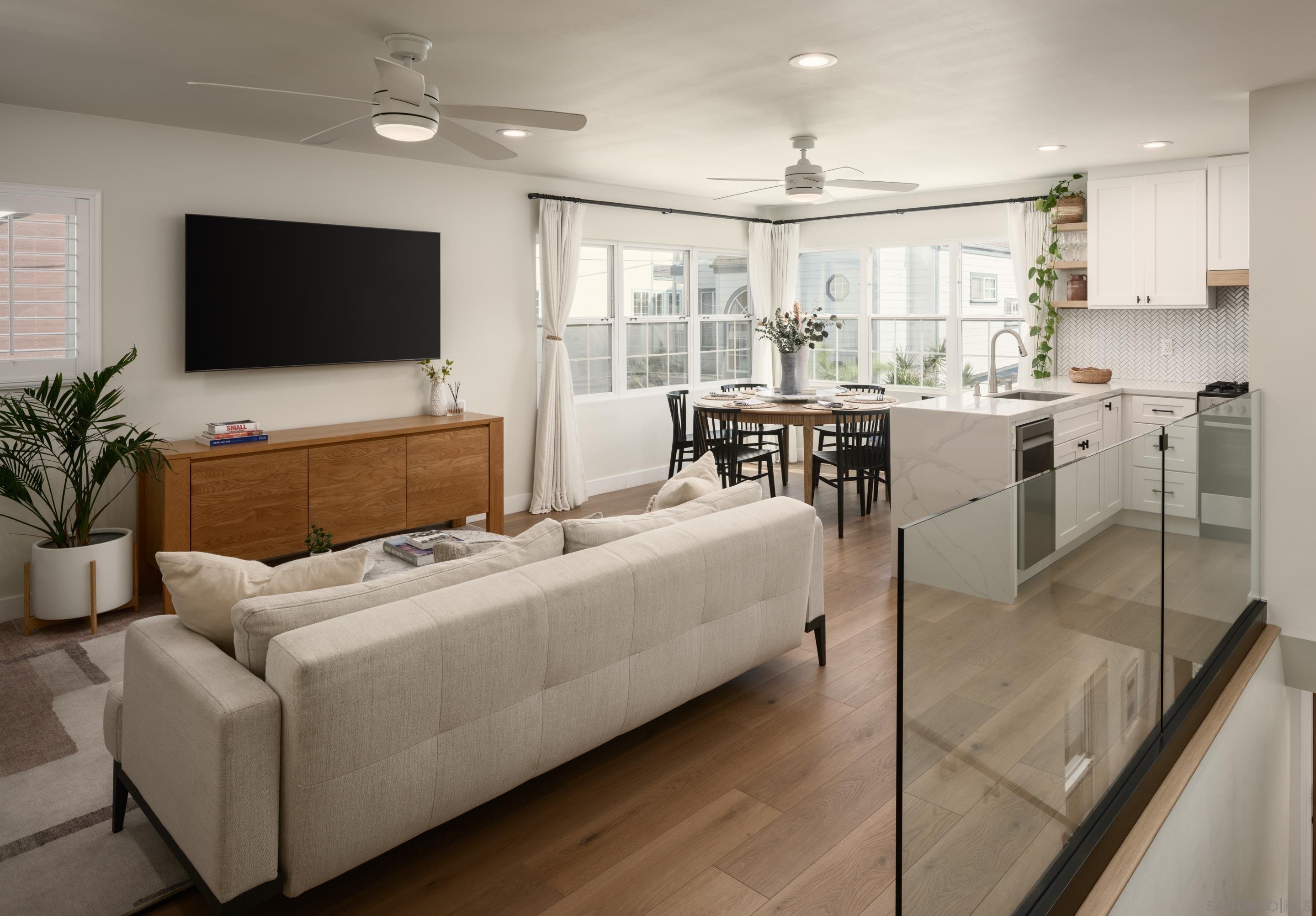 Front Image Thumbnail for SD260006129