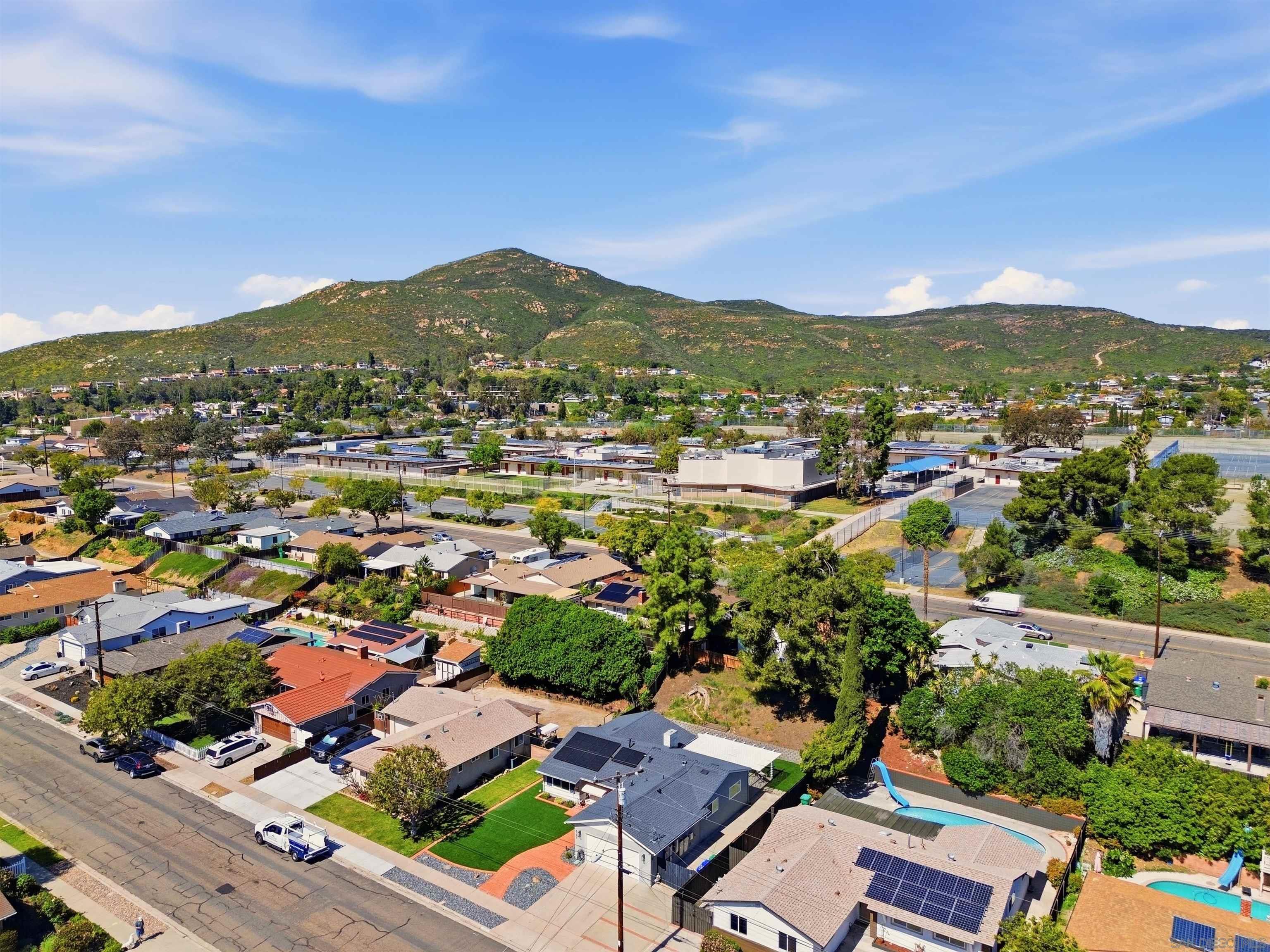 Detail Gallery Image 42 of 53 For 8182  Beaver Lake Dr, San Diego,  CA 92119 - 3 Beds | 2 Baths