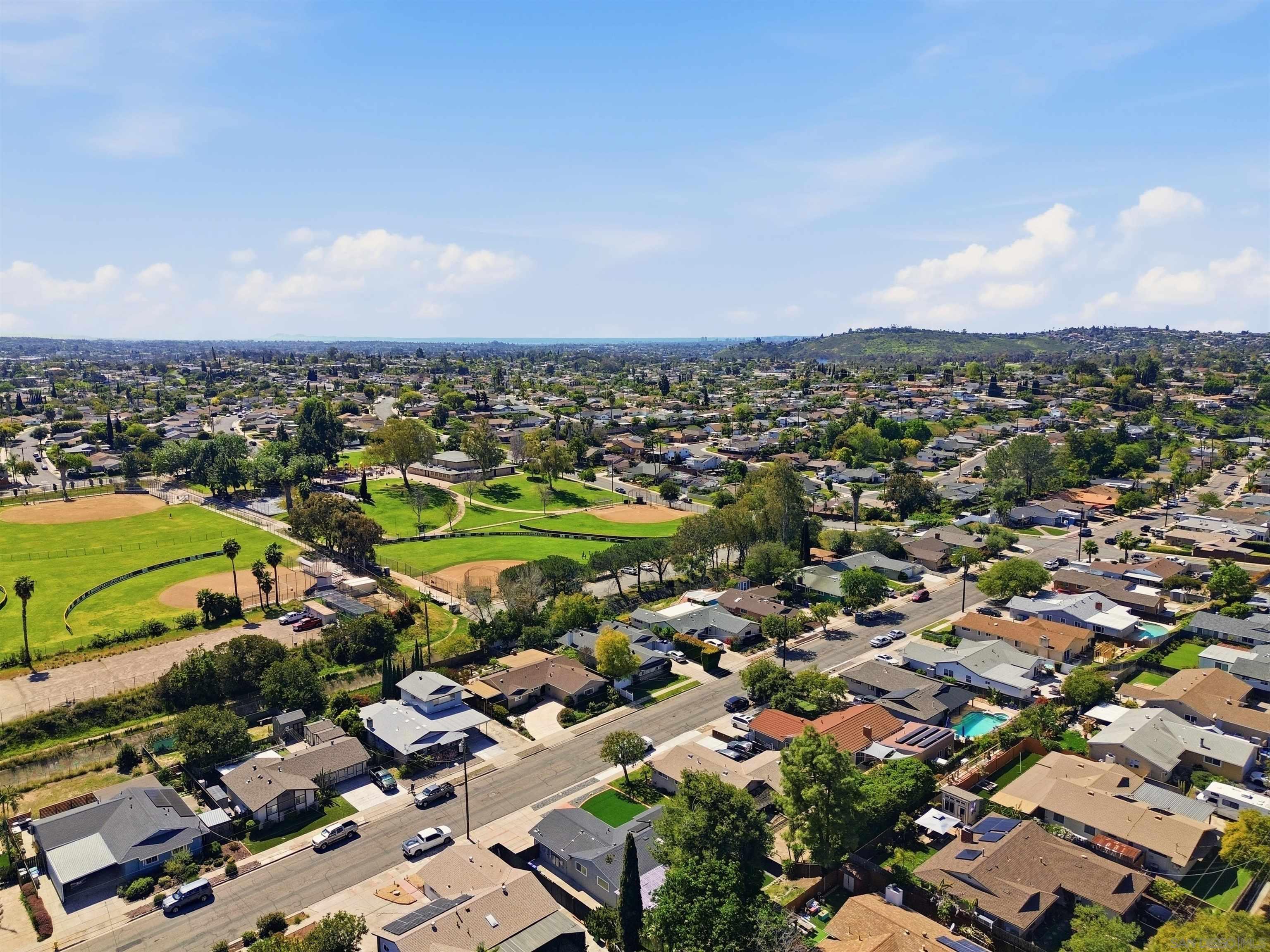 Detail Gallery Image 44 of 53 For 8182  Beaver Lake Dr, San Diego,  CA 92119 - 3 Beds | 2 Baths