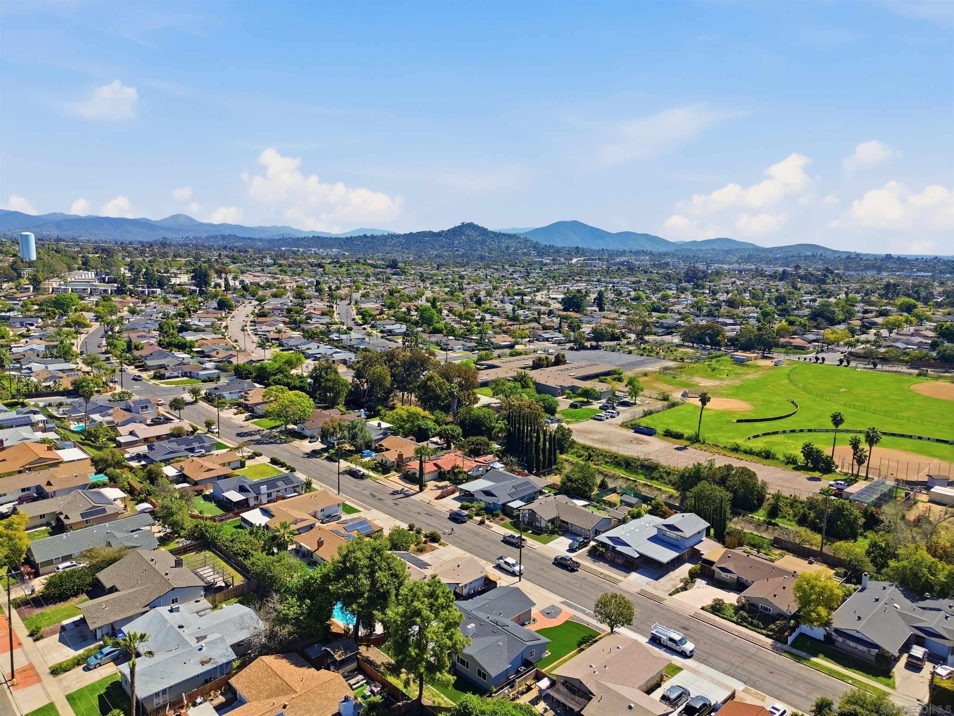 Detail Gallery Image 46 of 53 For 8182  Beaver Lake Dr, San Diego,  CA 92119 - 3 Beds | 2 Baths