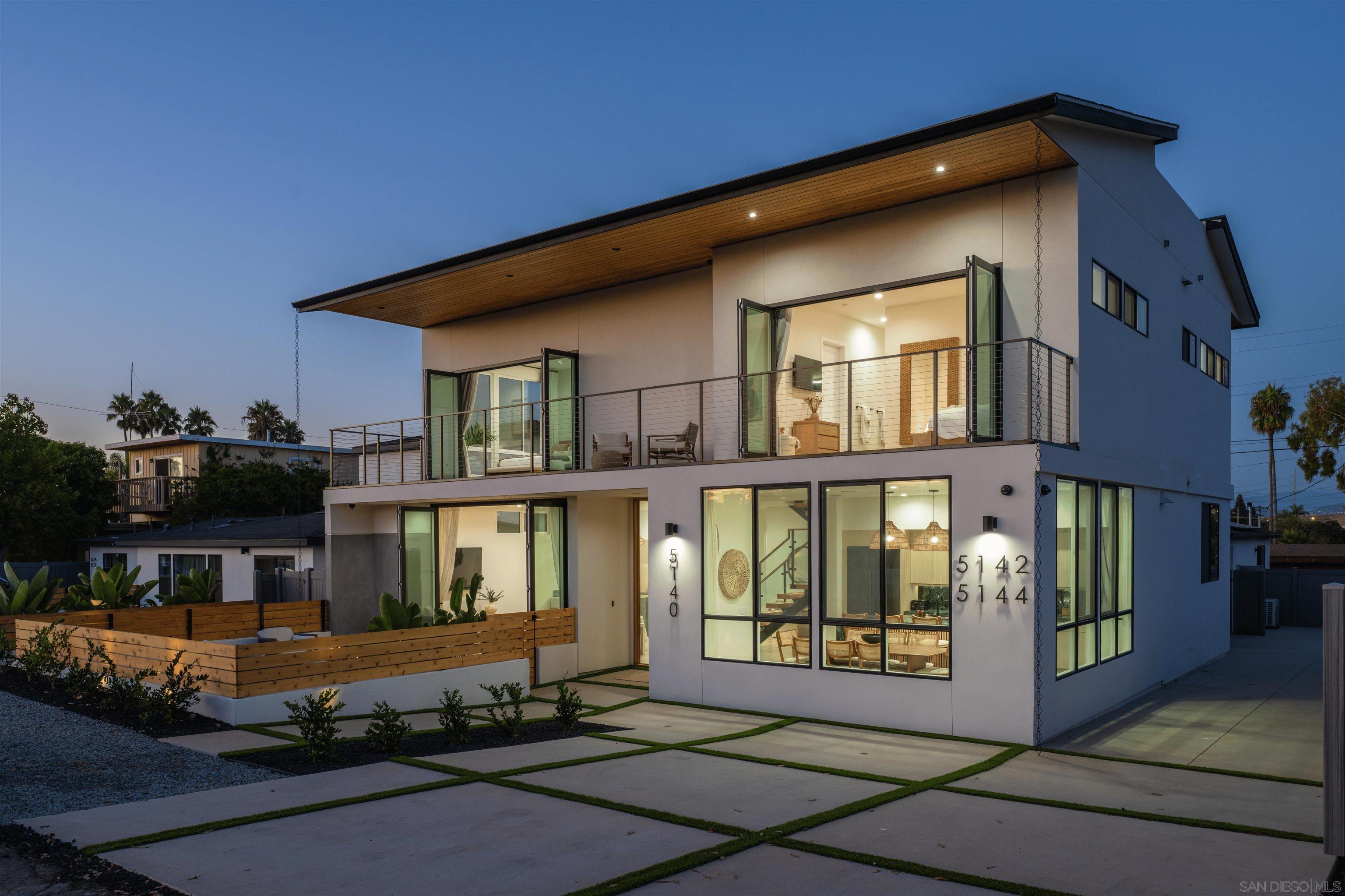 Detail Gallery Image 2 of 40 For 5140  Los Robles Dr, Carlsbad,  CA 92008 - – Beds | – Baths