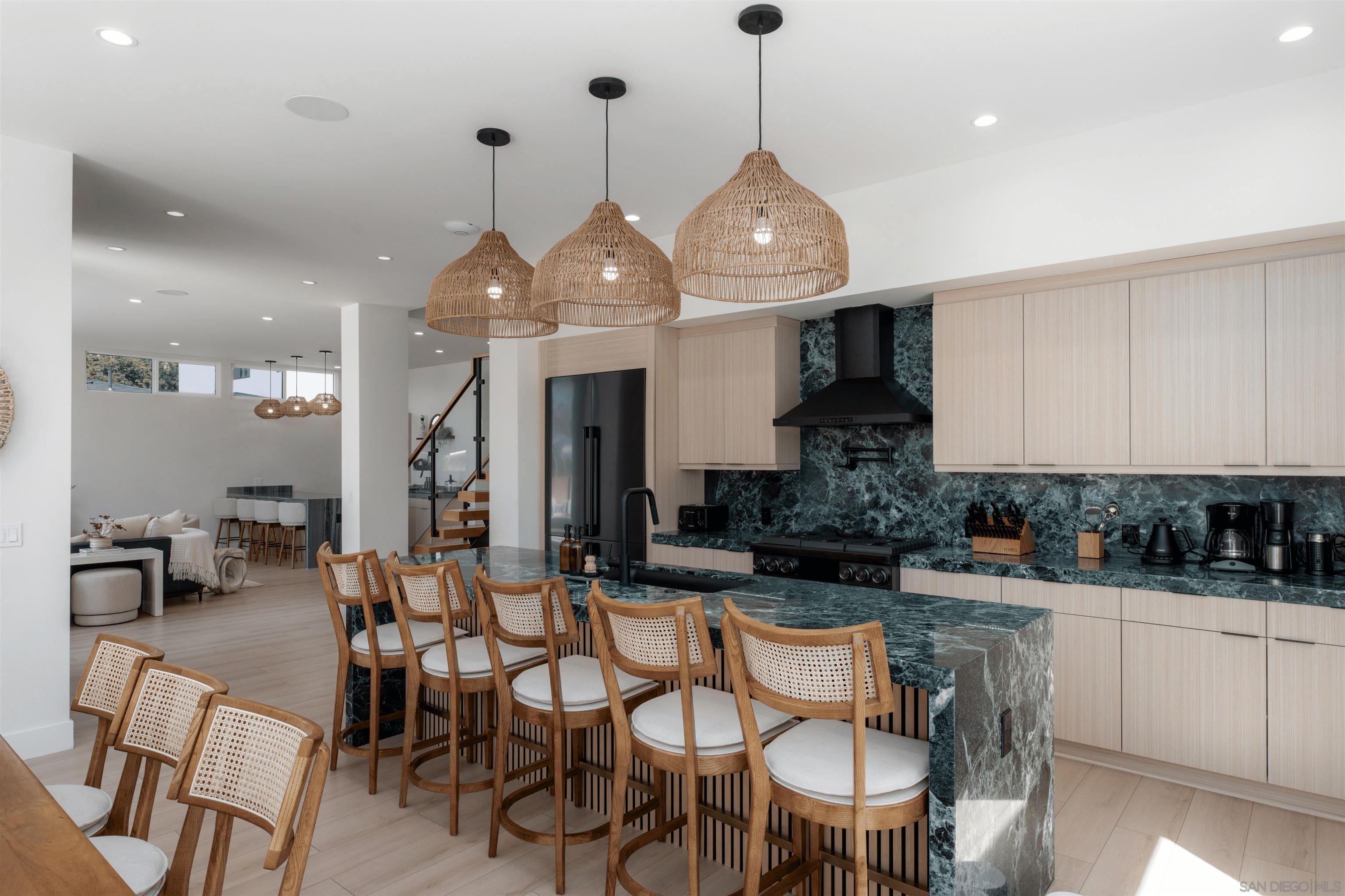 Detail Gallery Image 18 of 40 For 5140  Los Robles Dr, Carlsbad,  CA 92008 - – Beds | – Baths