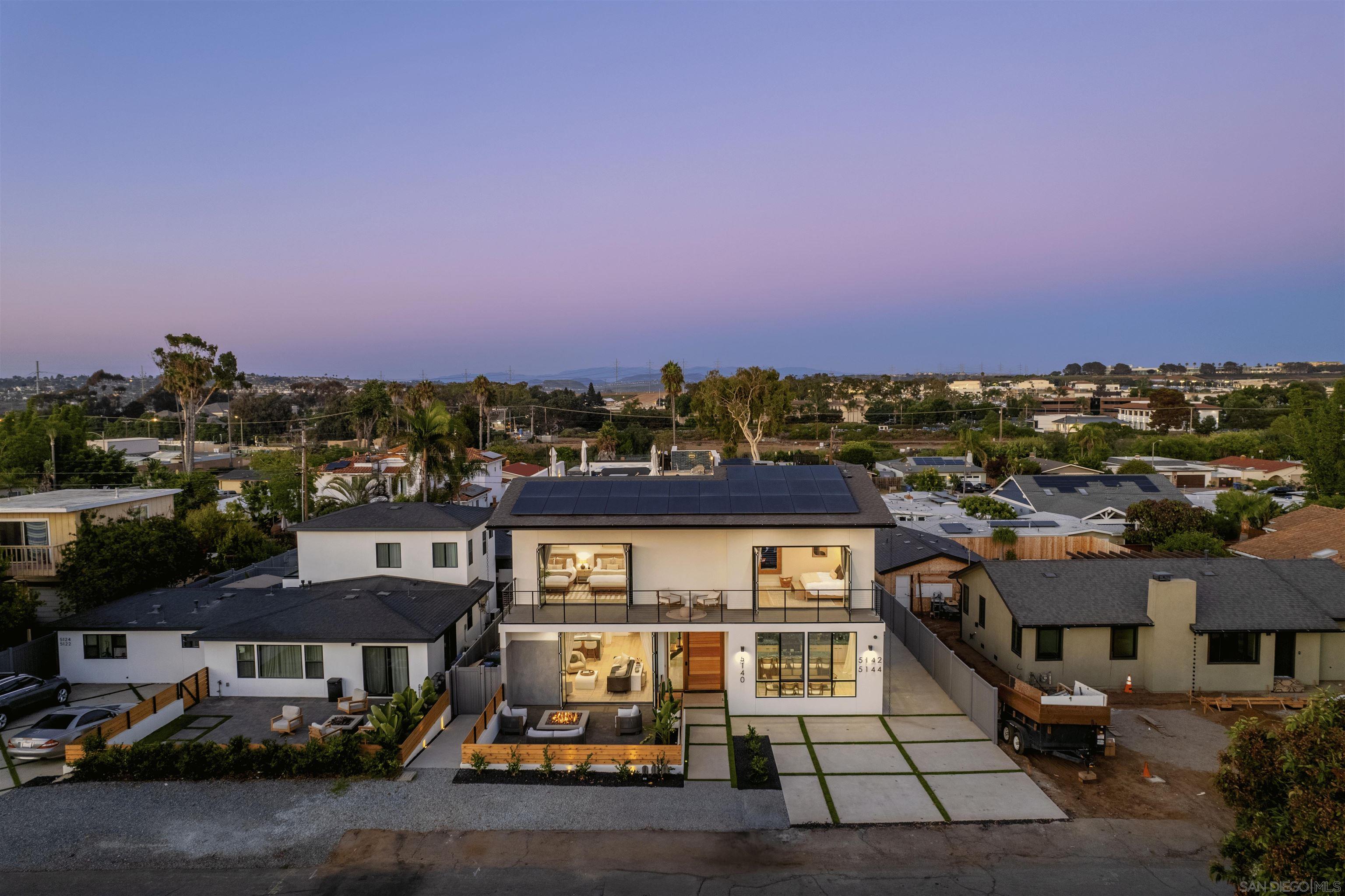 Detail Gallery Image 3 of 40 For 5140  Los Robles Dr, Carlsbad,  CA 92008 - – Beds | – Baths