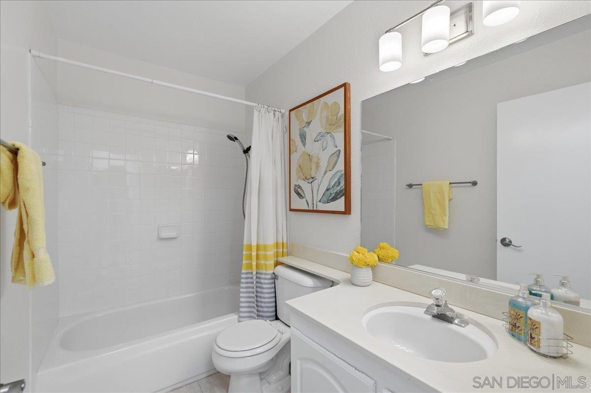 Detail Gallery Image 20 of 27 For 6733  Hyacinth, Carlsbad,  CA 92011 - 2 Beds | 2 Baths