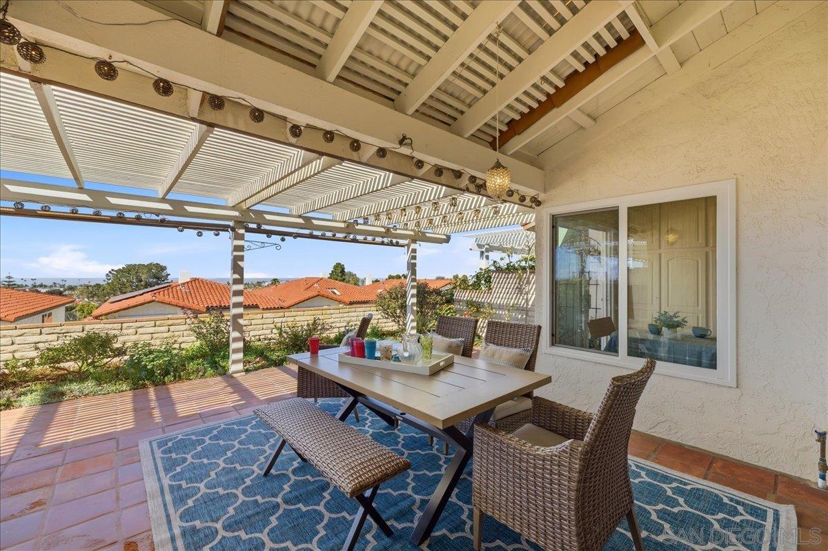 Detail Gallery Image 23 of 27 For 6733  Hyacinth, Carlsbad,  CA 92011 - 2 Beds | 2 Baths