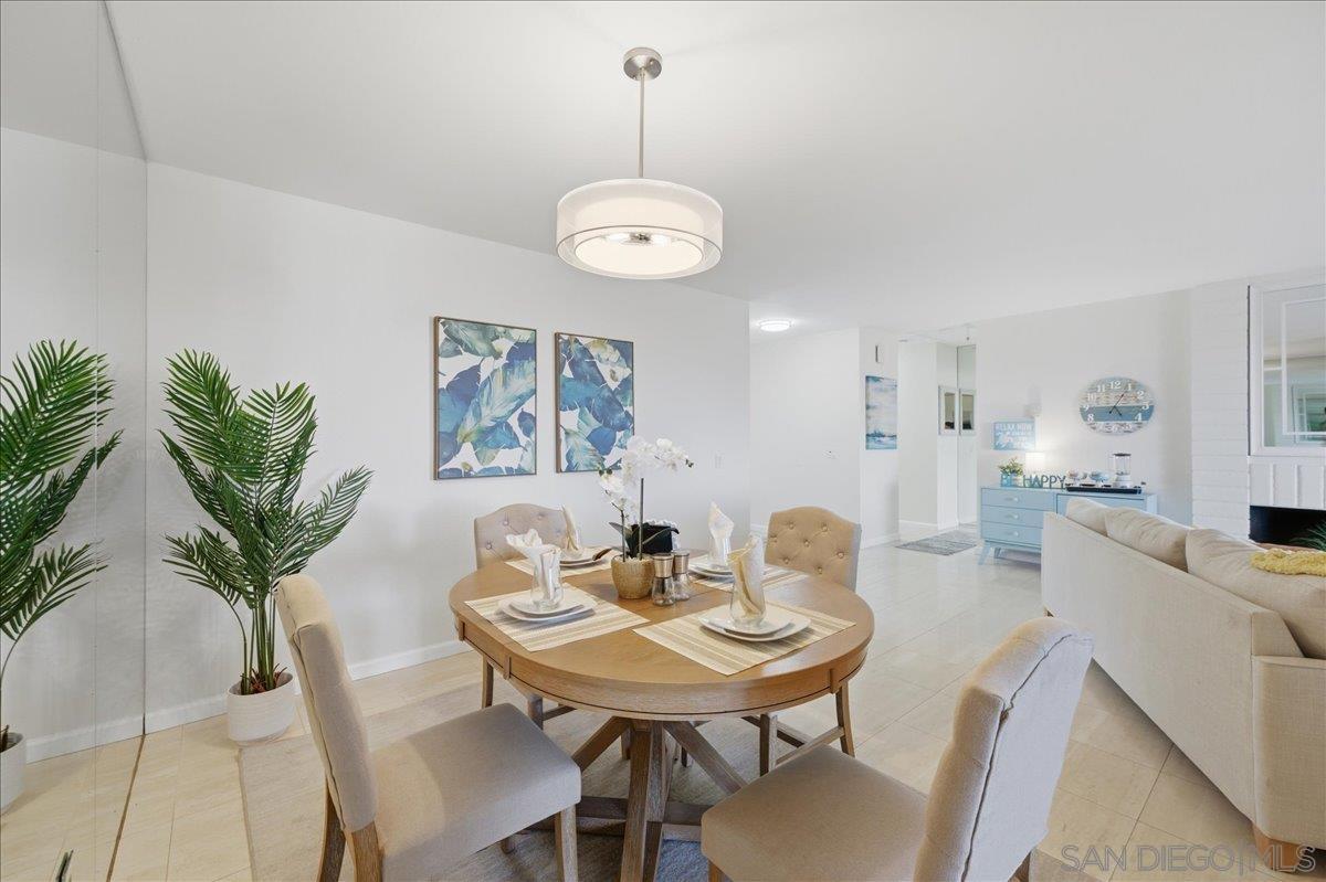 Detail Gallery Image 9 of 27 For 6733  Hyacinth, Carlsbad,  CA 92011 - 2 Beds | 2 Baths